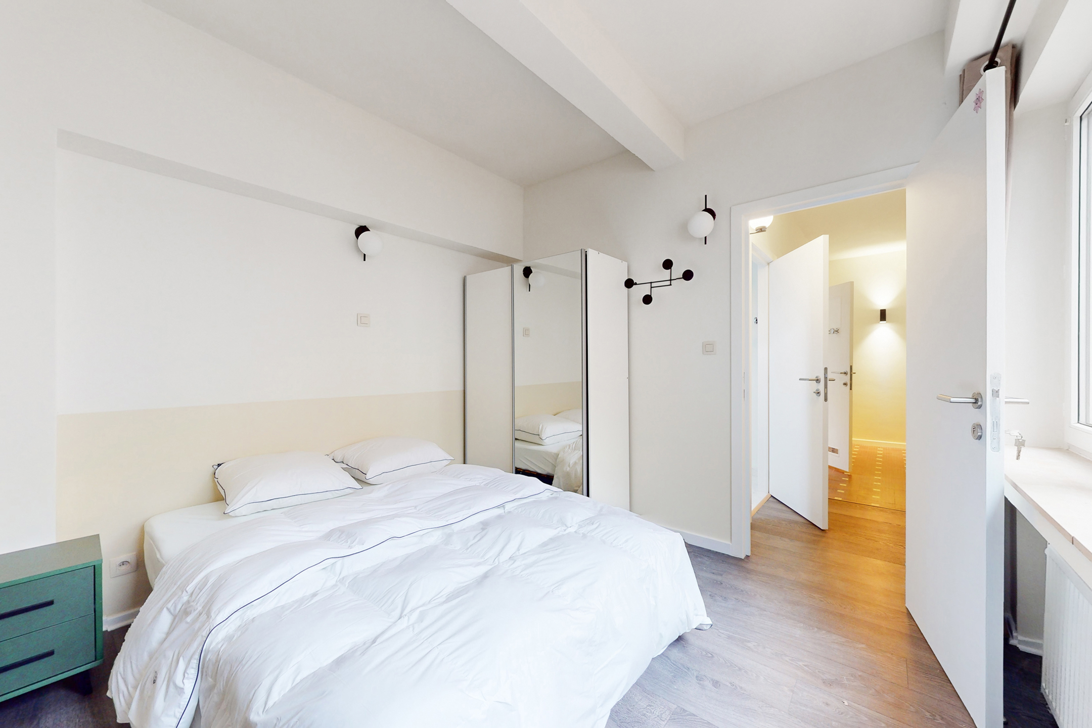 Picture 3 of 4 for Flat with five bedrooms in Jette