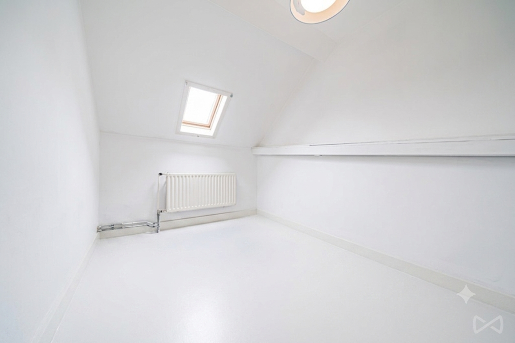 Picture 2 of 4 for House with eight bedrooms in Schaerbeek