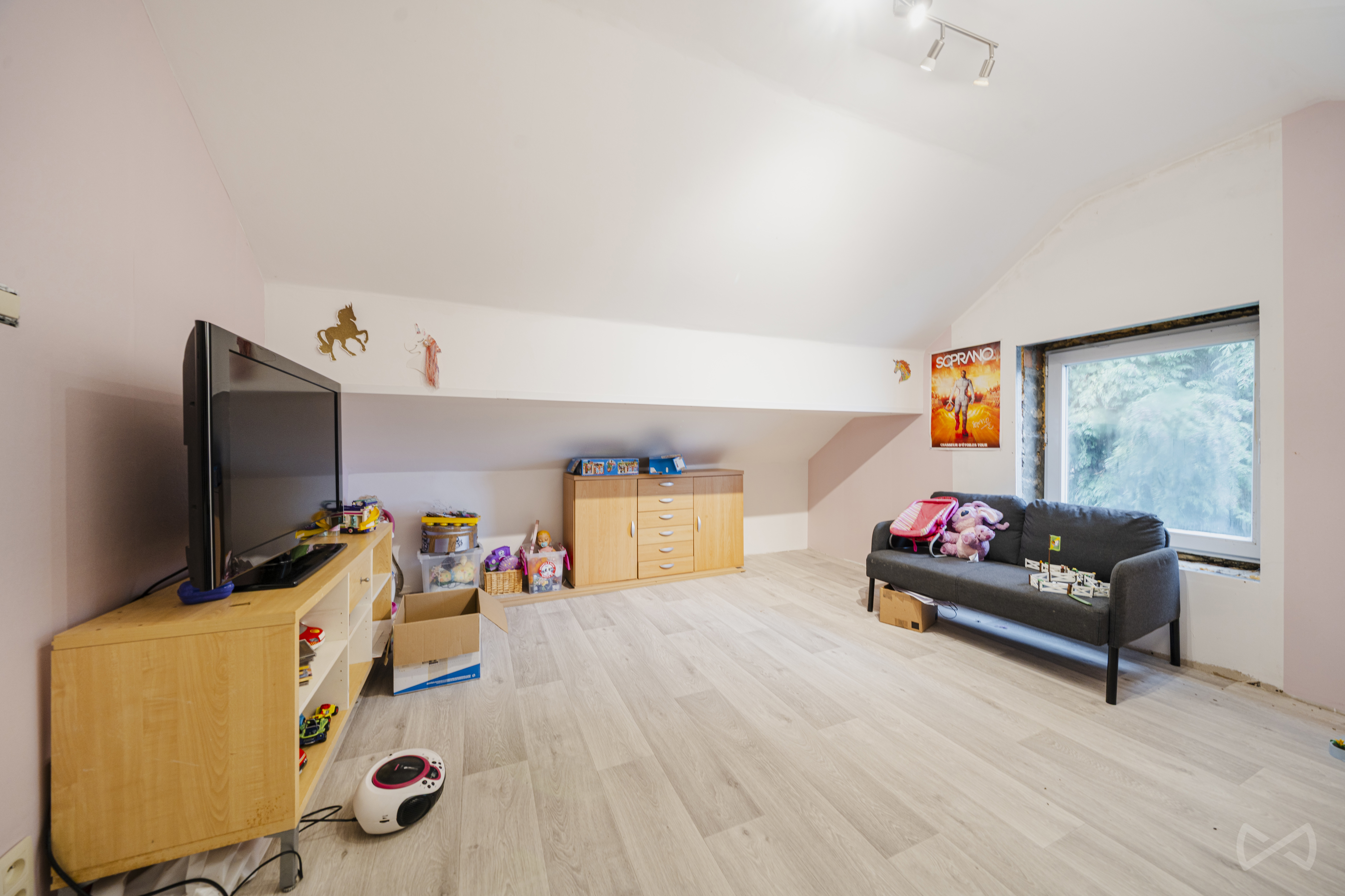 Picture 3 of 4 for House with four bedrooms in Geer