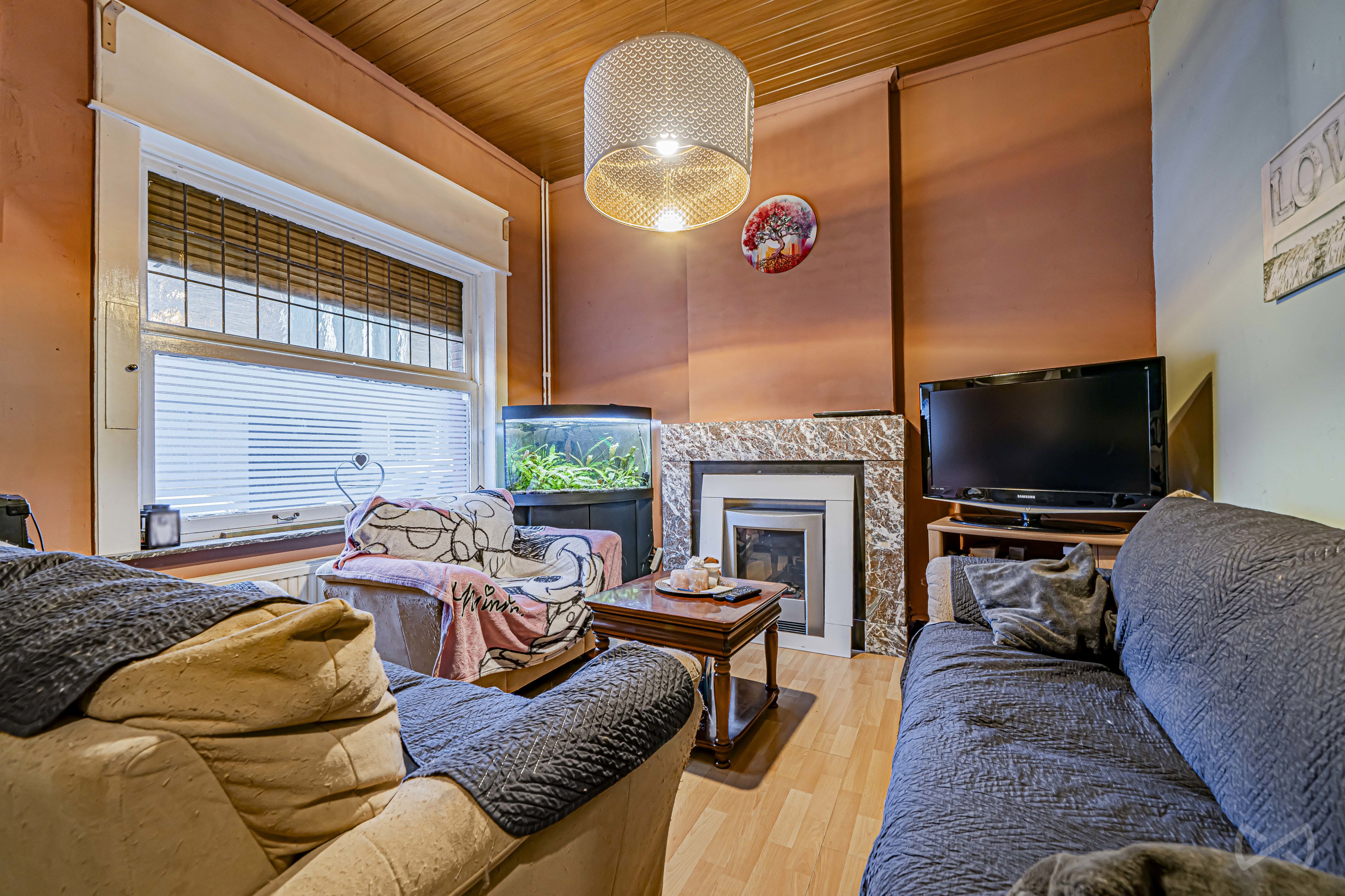 Picture 3 of 3 for House with four bedrooms in Marchienne-au-pont
