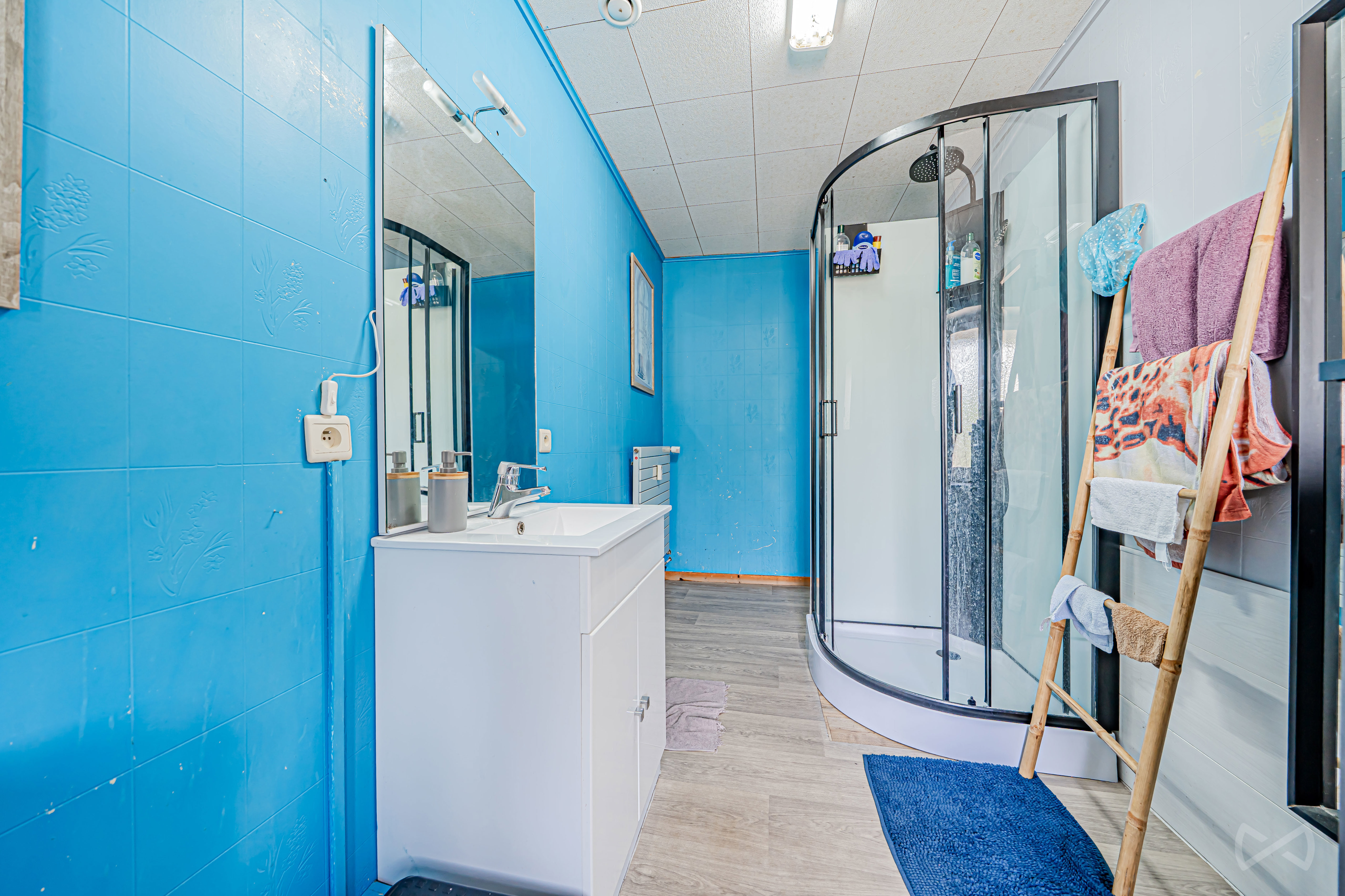 Photo 3 sur 4 pour Immeuble à appartements de huit chambres à Grâce-hollogne