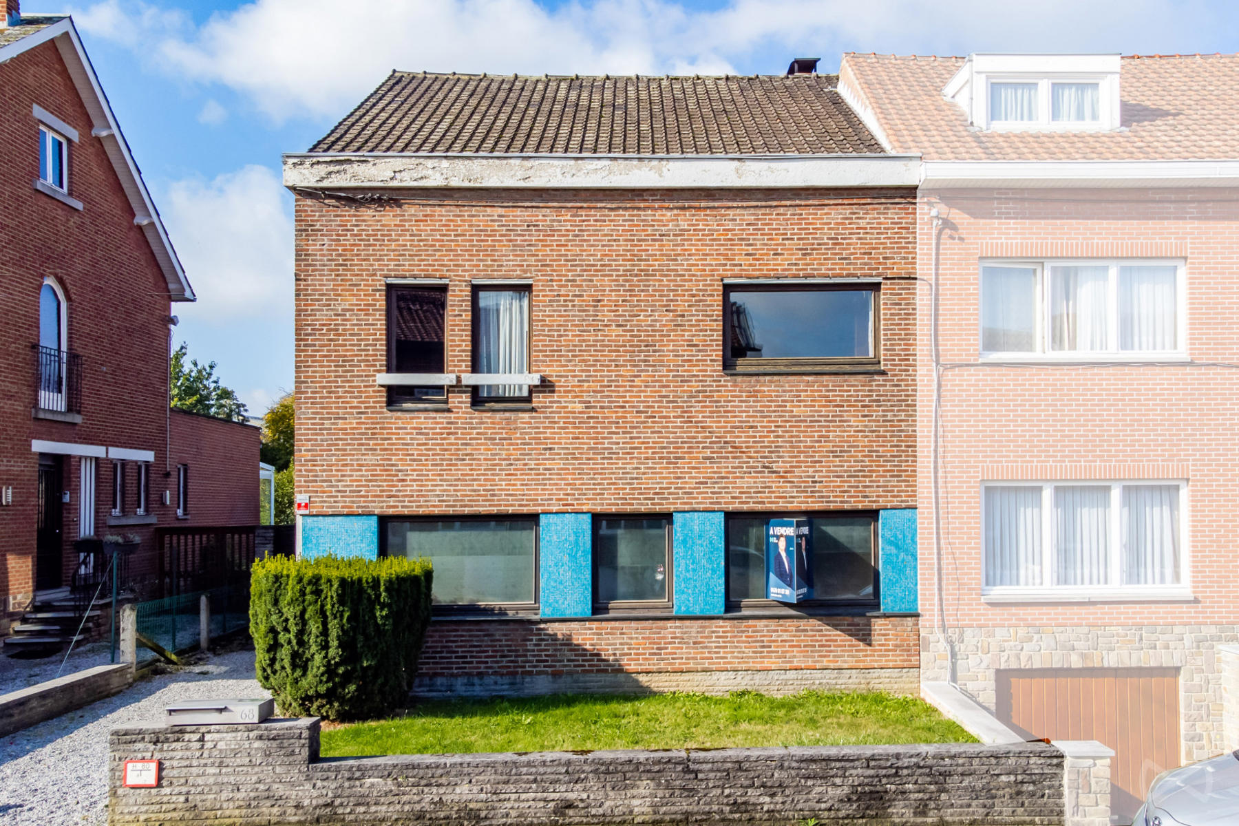 Photo 1 sur 4 pour Maison de quatre chambres à Couillet