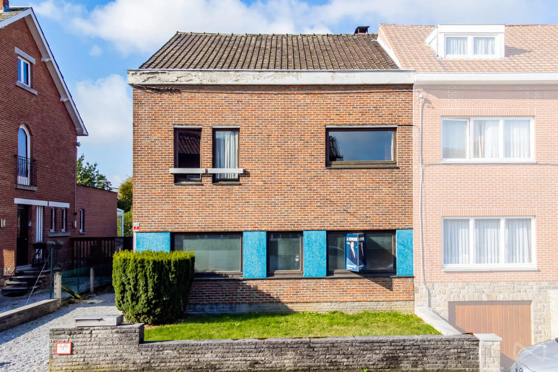 Photo 1 sur 4 pour Maison de quatre chambres à Couillet