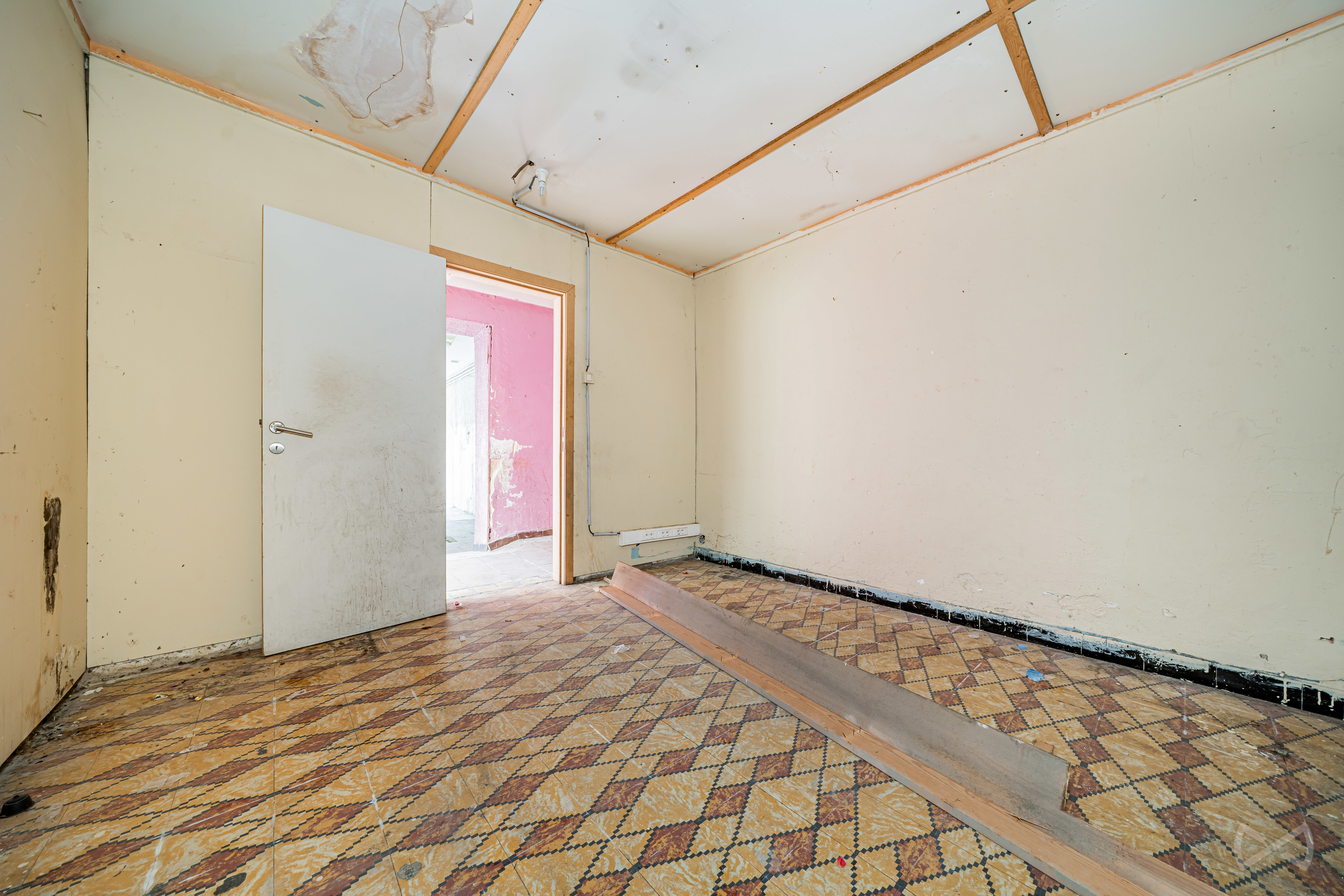 Photo 3 sur 4 pour Immeuble mixte de deux chambres à Florennes