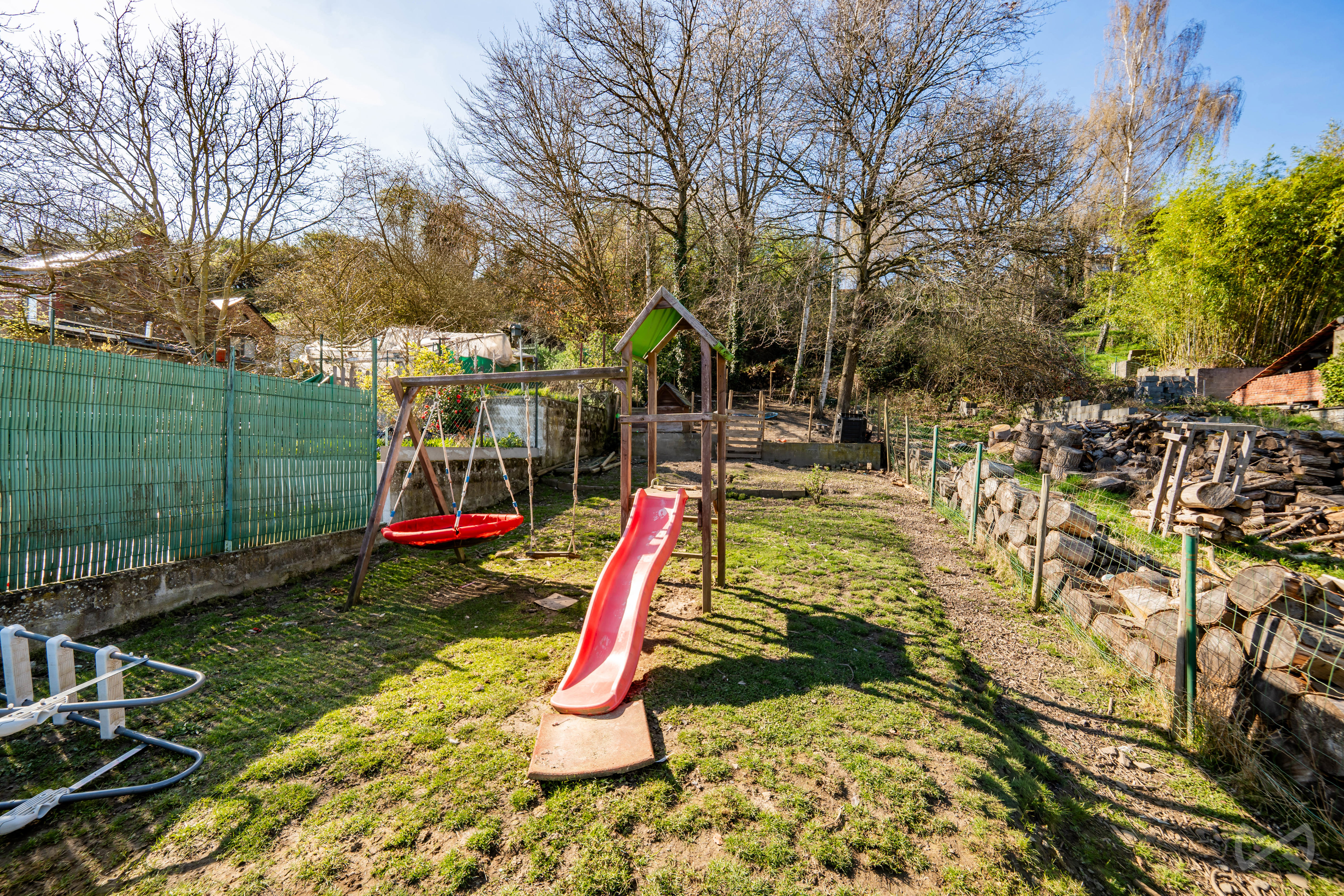 Picture 2 of 4 for Villa with three bedrooms in Couillet