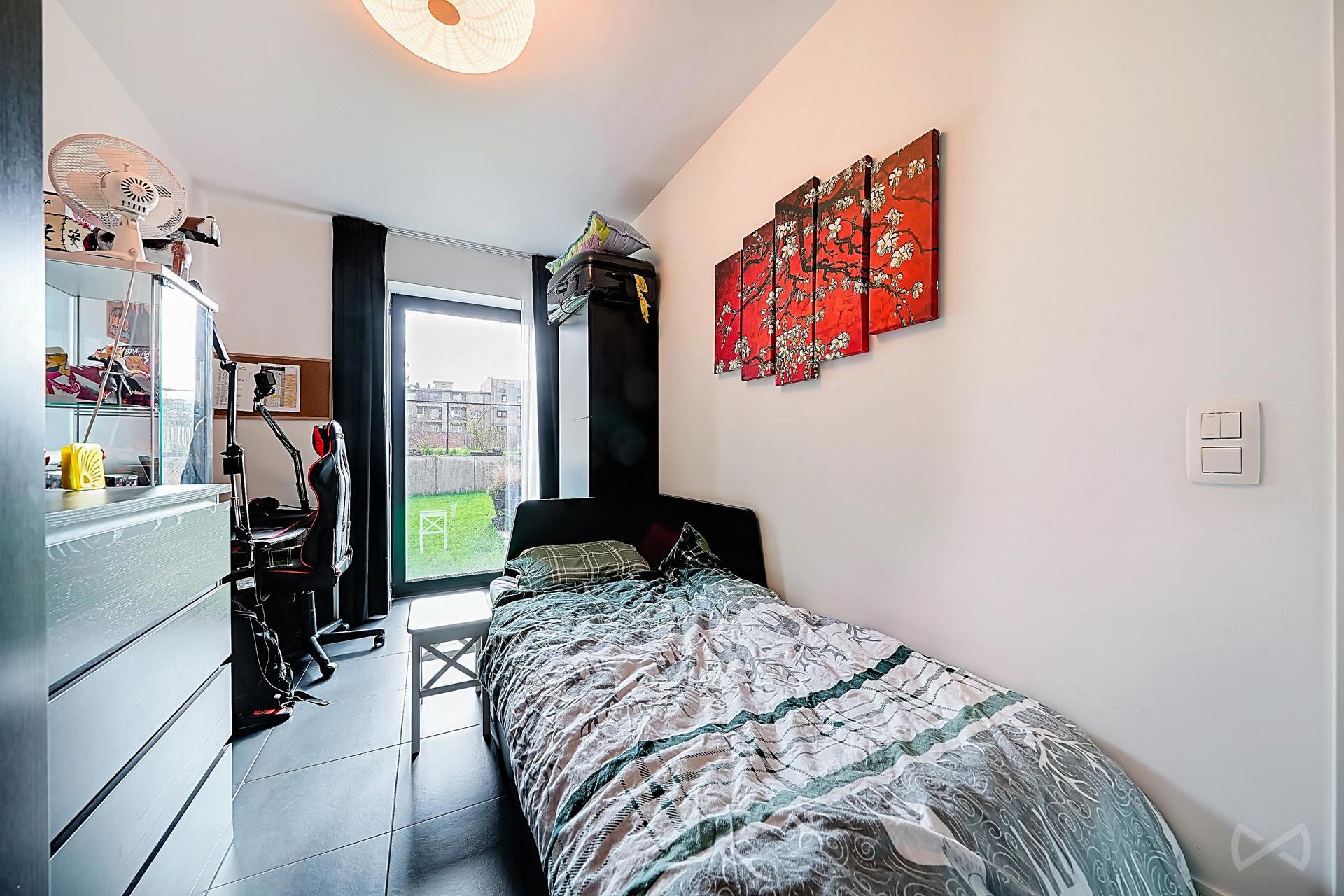 Foto 4 van 4 van Appartement met drie slaapkamers in Molenbeek-saint-jean