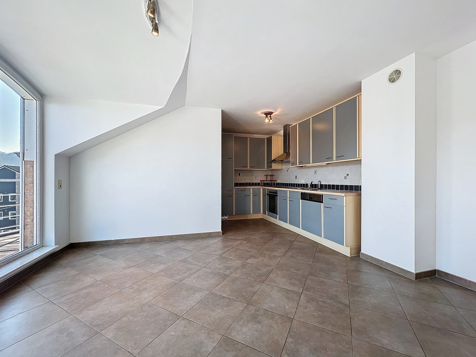 Picture 2 of 4 for Penthouse with two bedrooms in Malmedy