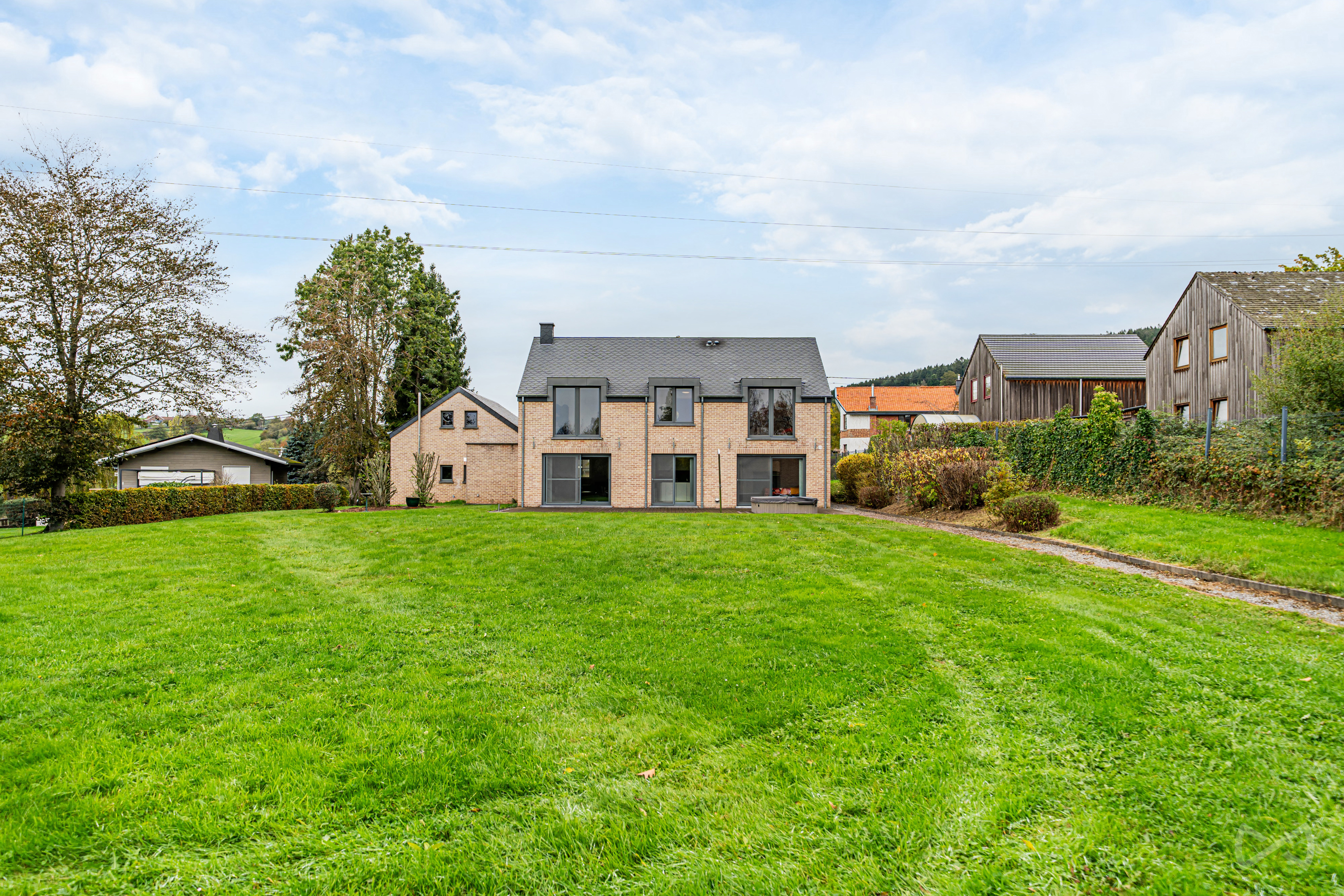 Picture 2 of 4 for Villa with four bedrooms in Aywaille