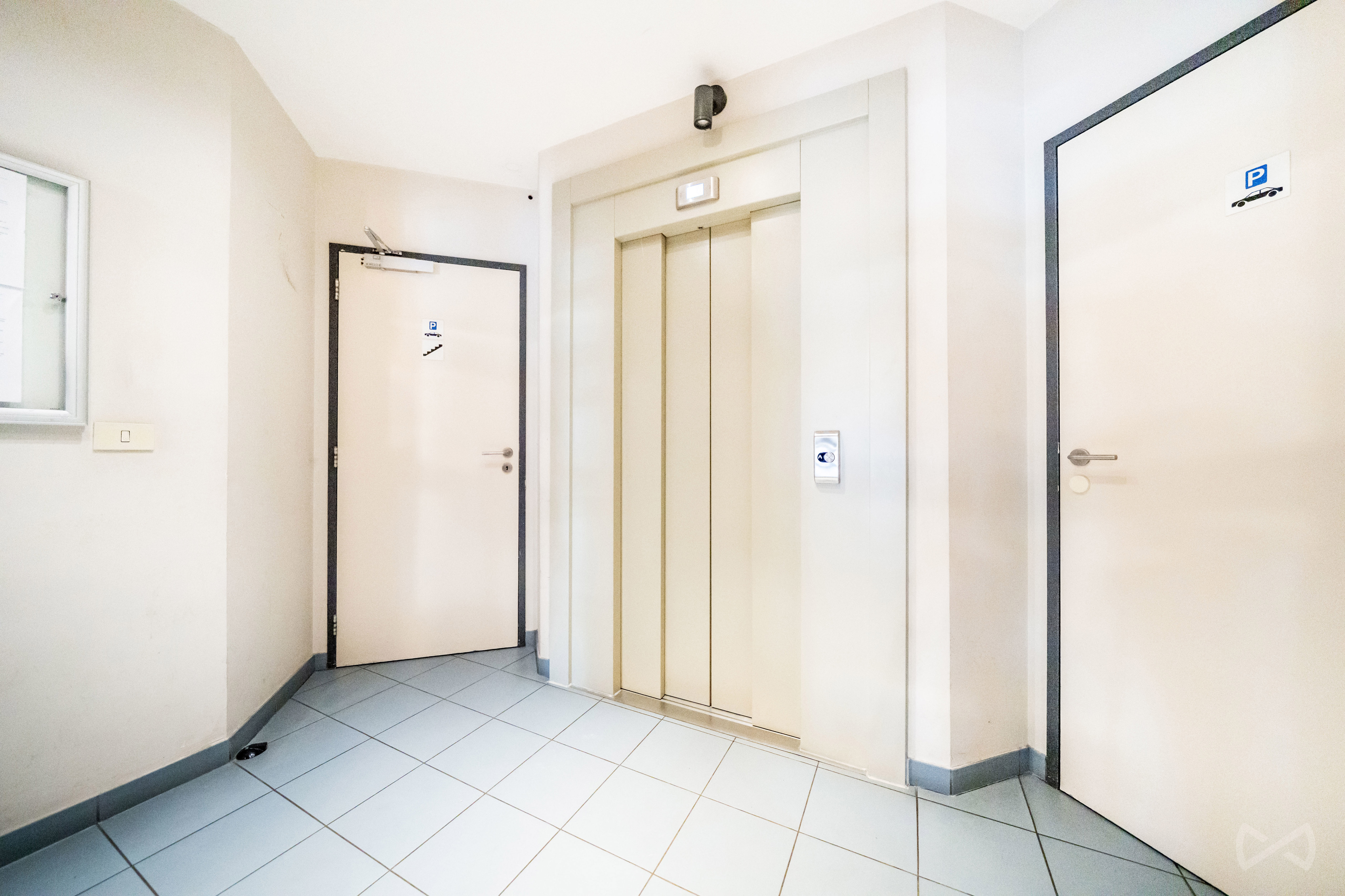 Picture 1 of 4 for Flat with two bedrooms in Berchem-sainte-agathe