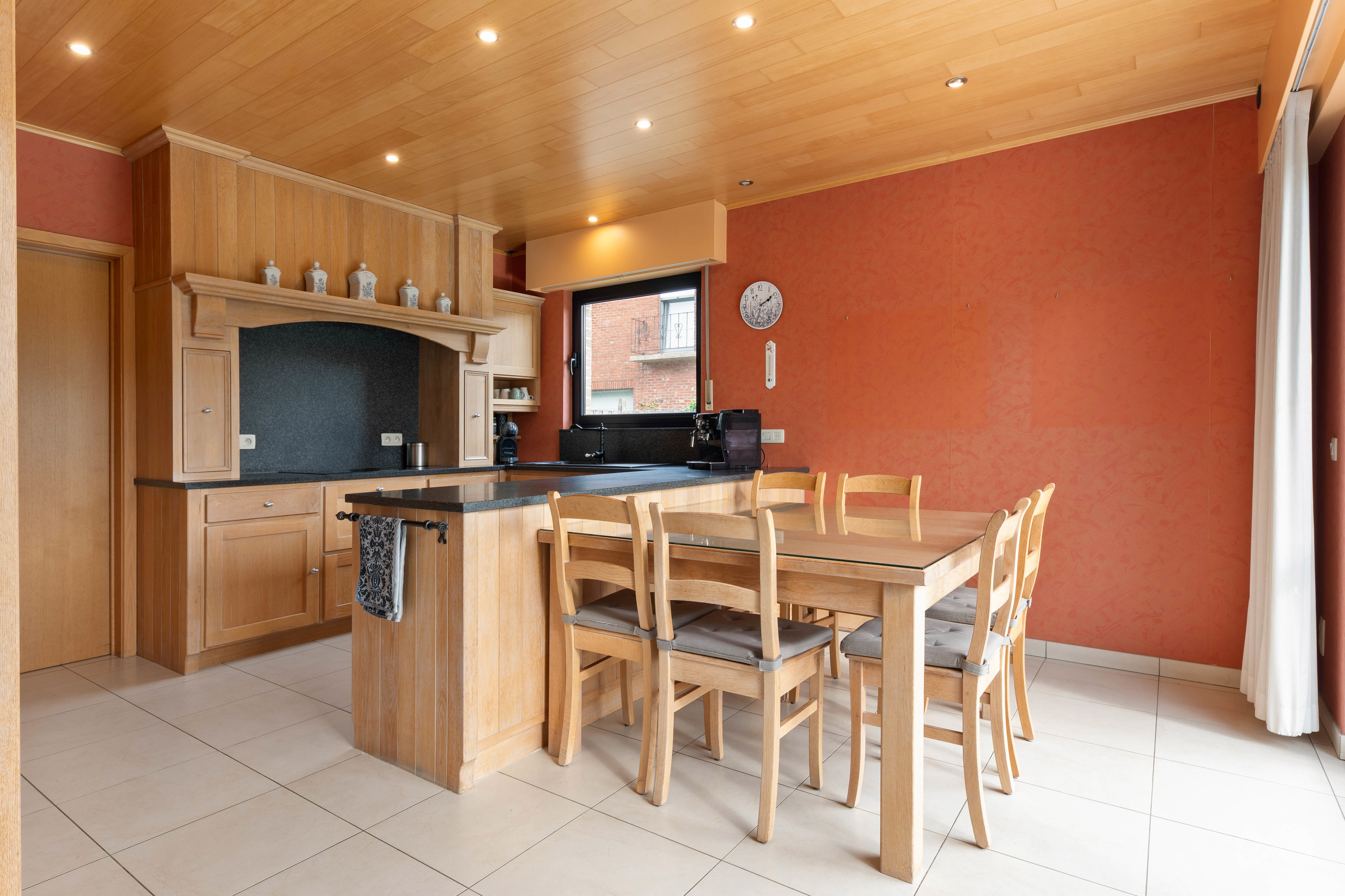 Picture 1 of 4 for House with six bedrooms in Rotselaar