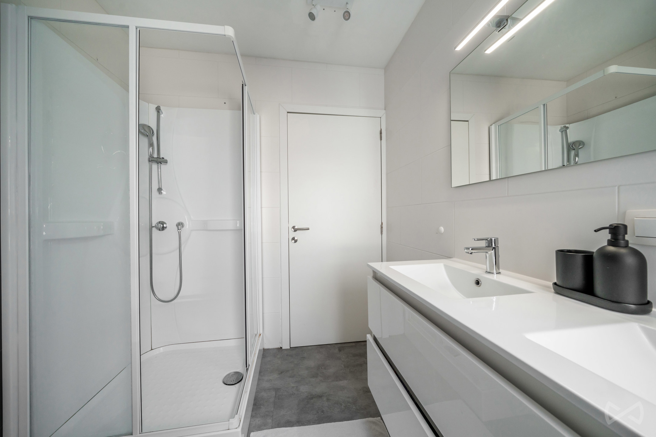 Picture 1 of 4 for Flat with four bedrooms in Arlon