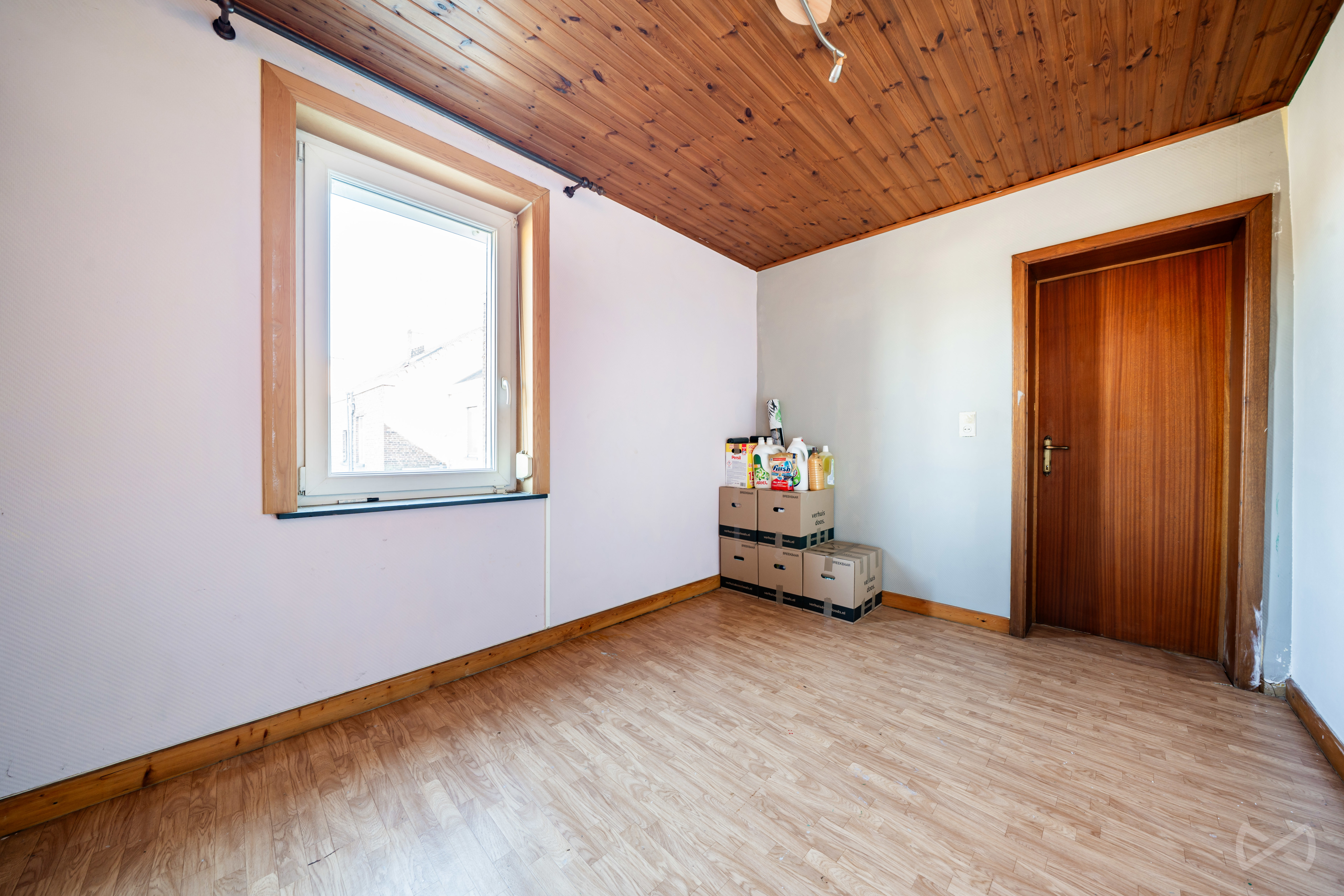 Foto 4 van 4 van Huis met vier slaapkamers in La Louvière