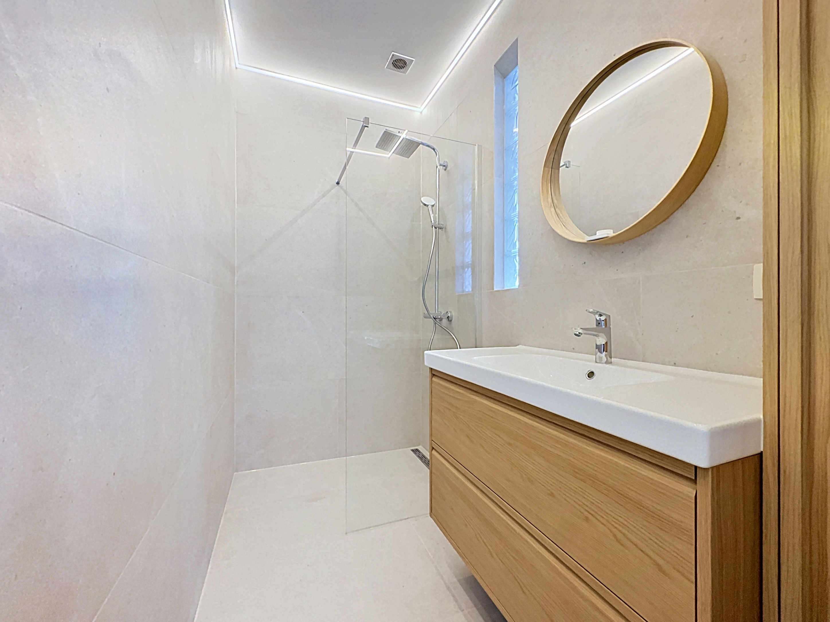 Picture 3 of 4 for Penthouse with two bedrooms in Anderlecht
