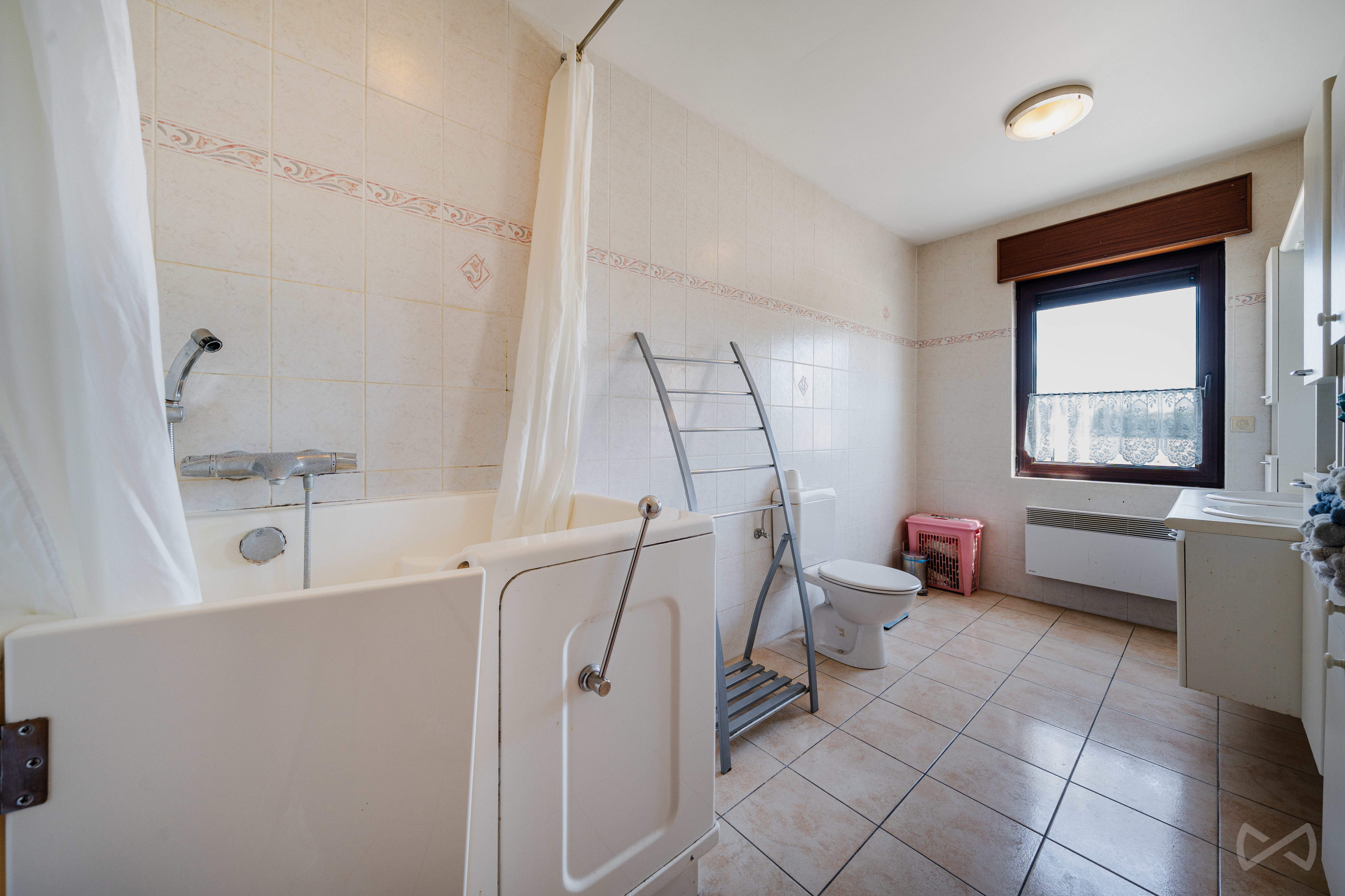 Picture 2 of 4 for House with two bedrooms in Chièvres Grosage
