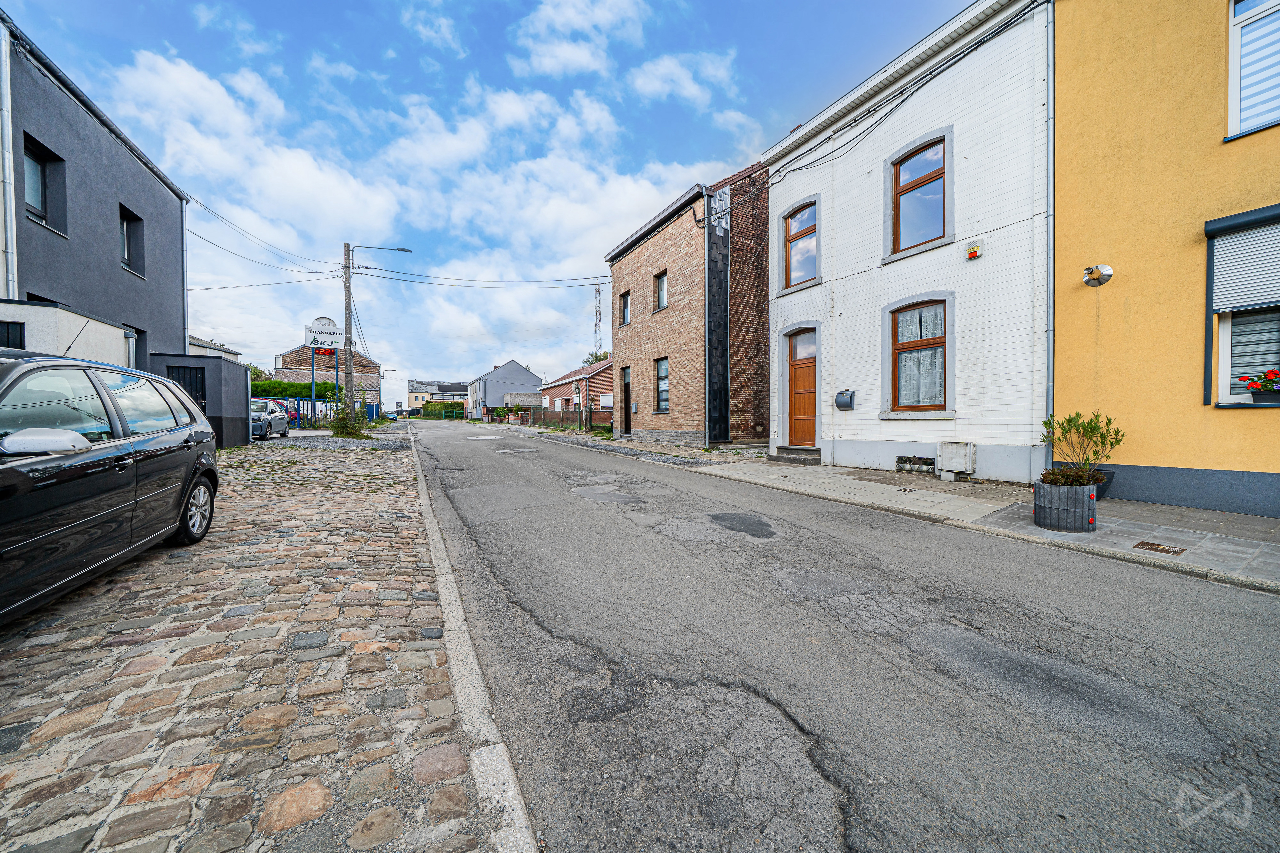 Picture 1 of 4 for House with three bedrooms in Courcelles Trazegnies