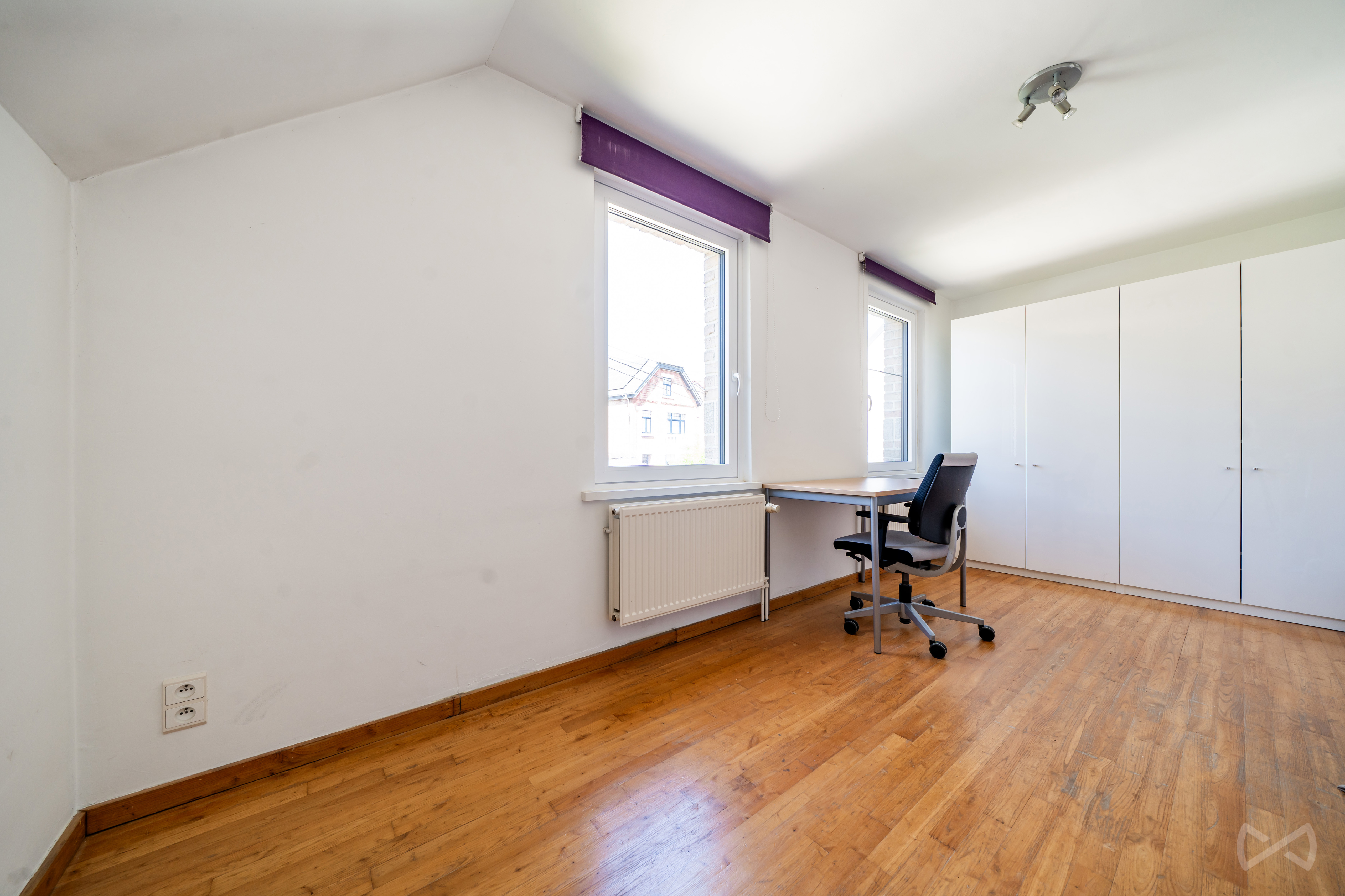Photo 4 sur 4 pour Maison de cinq chambres à Céroux-mousty