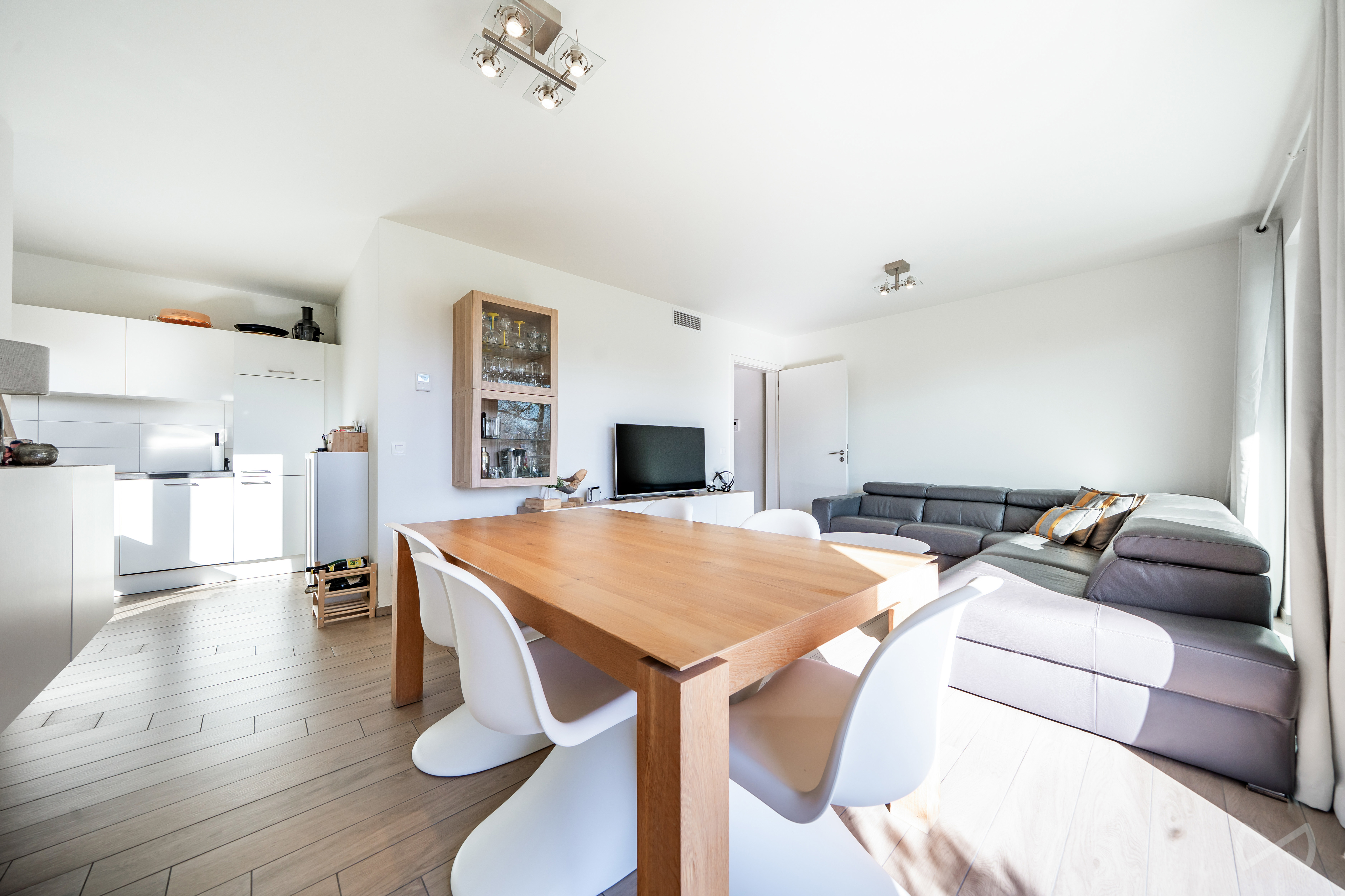 Picture 1 of 4 for Flat with three bedrooms in Mons