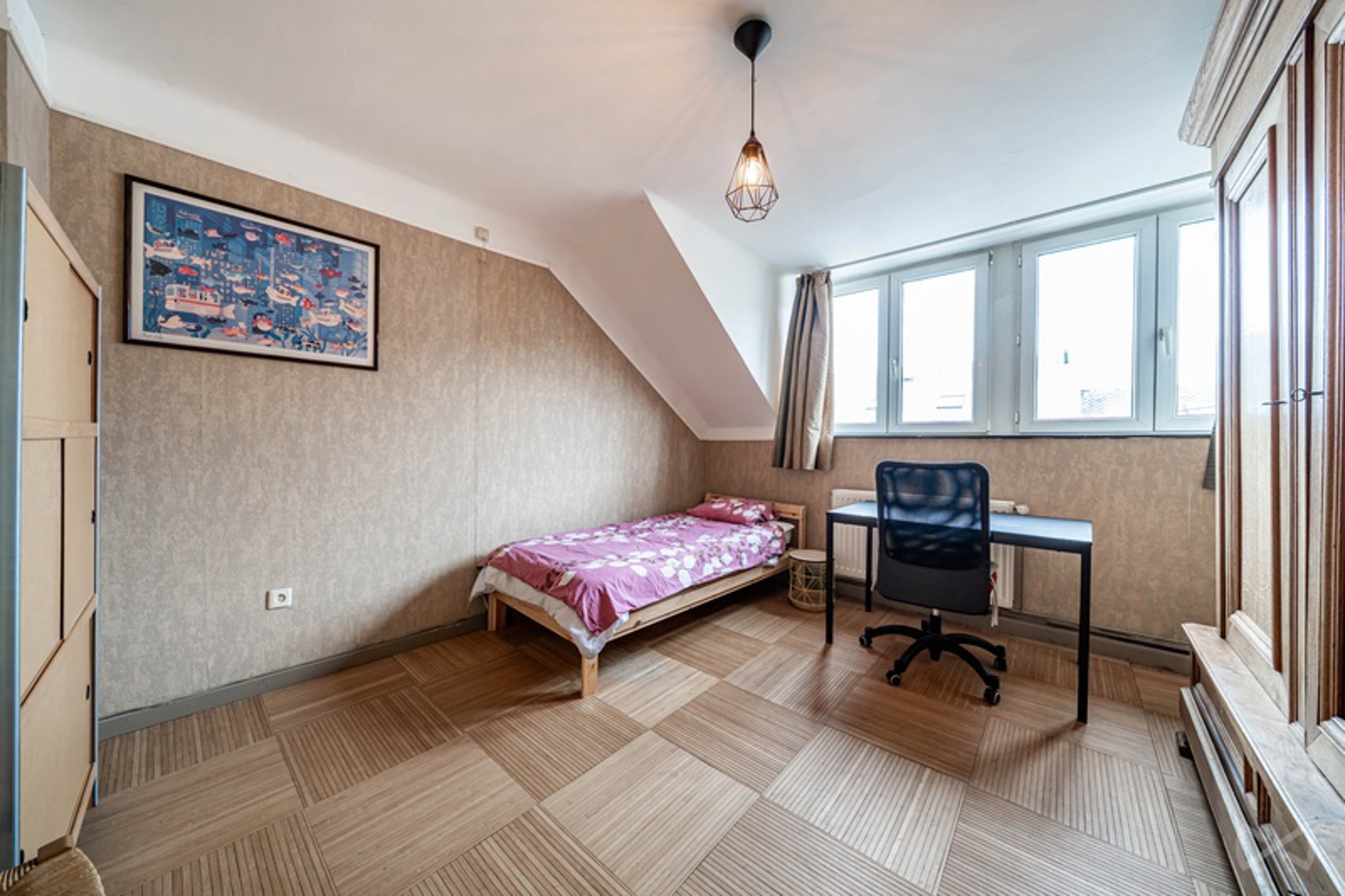 Photo 1 sur 4 pour Maison de six chambres à Arlon