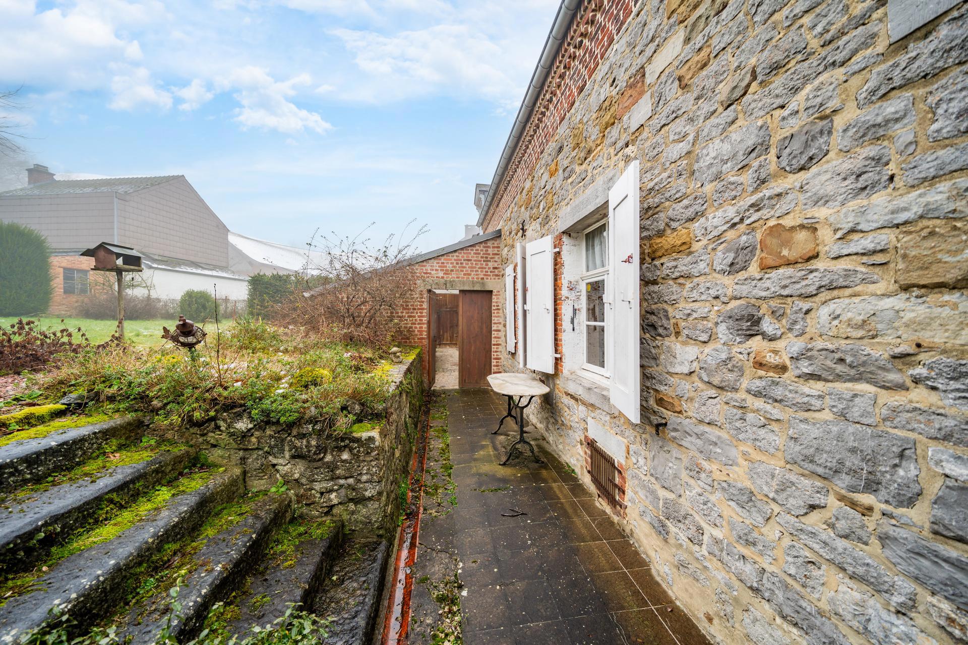 Picture 4 of 4 for House with six bedrooms in Momignies