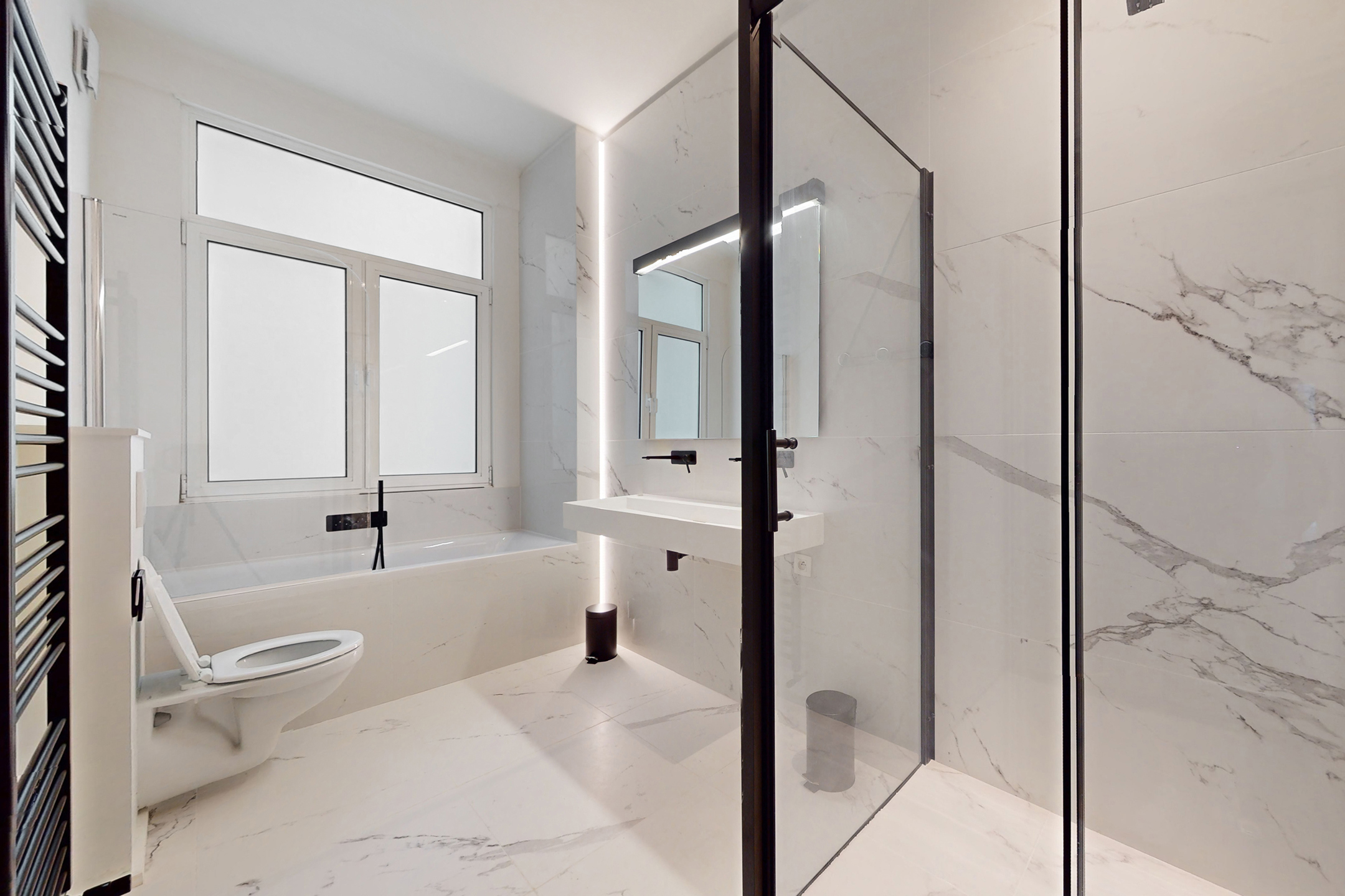 Picture 2 of 4 for Flat with six bedrooms in Bruxelles