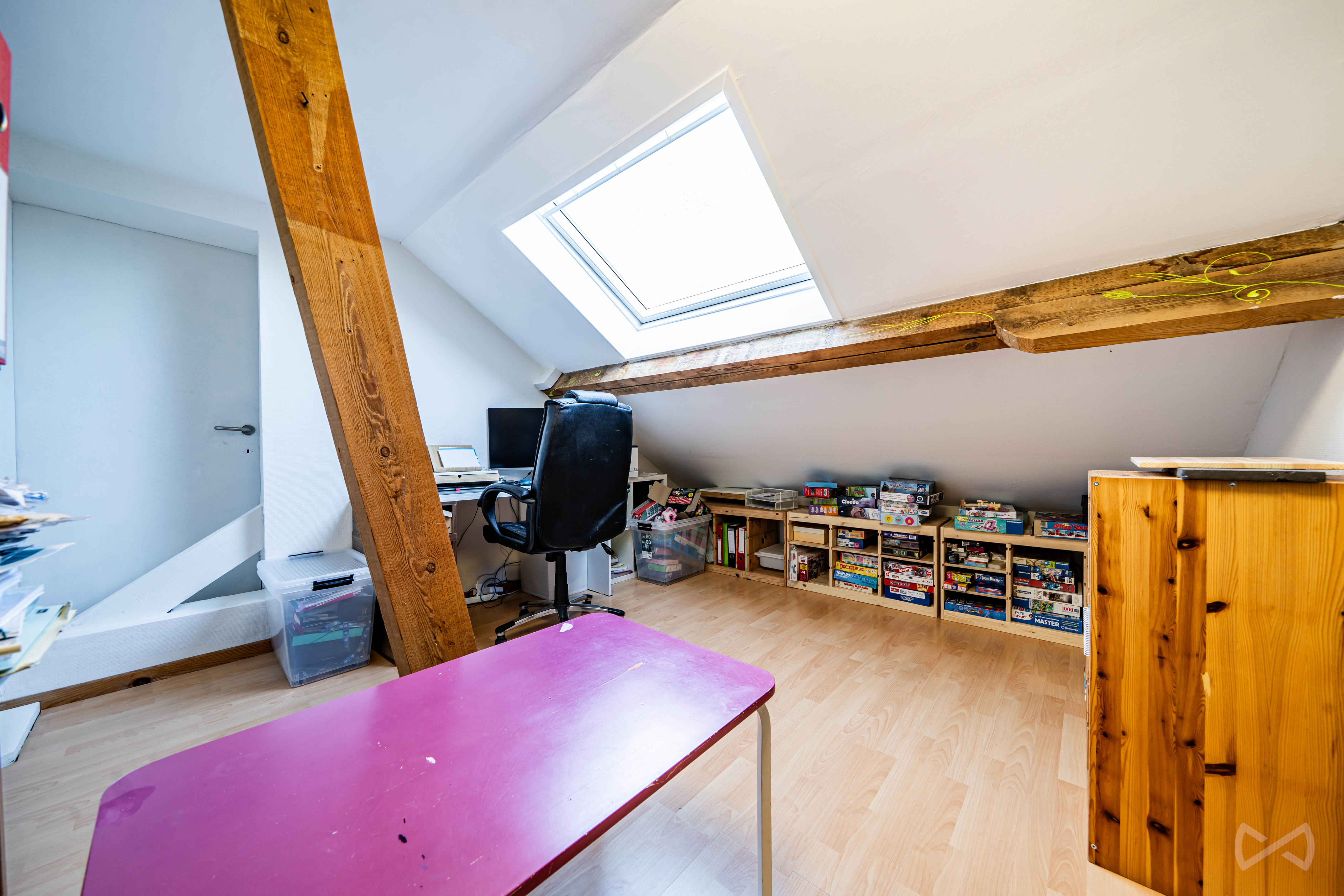 Photo 2 sur 4 pour Maison de cinq chambres à Montigny-le-Tilleul