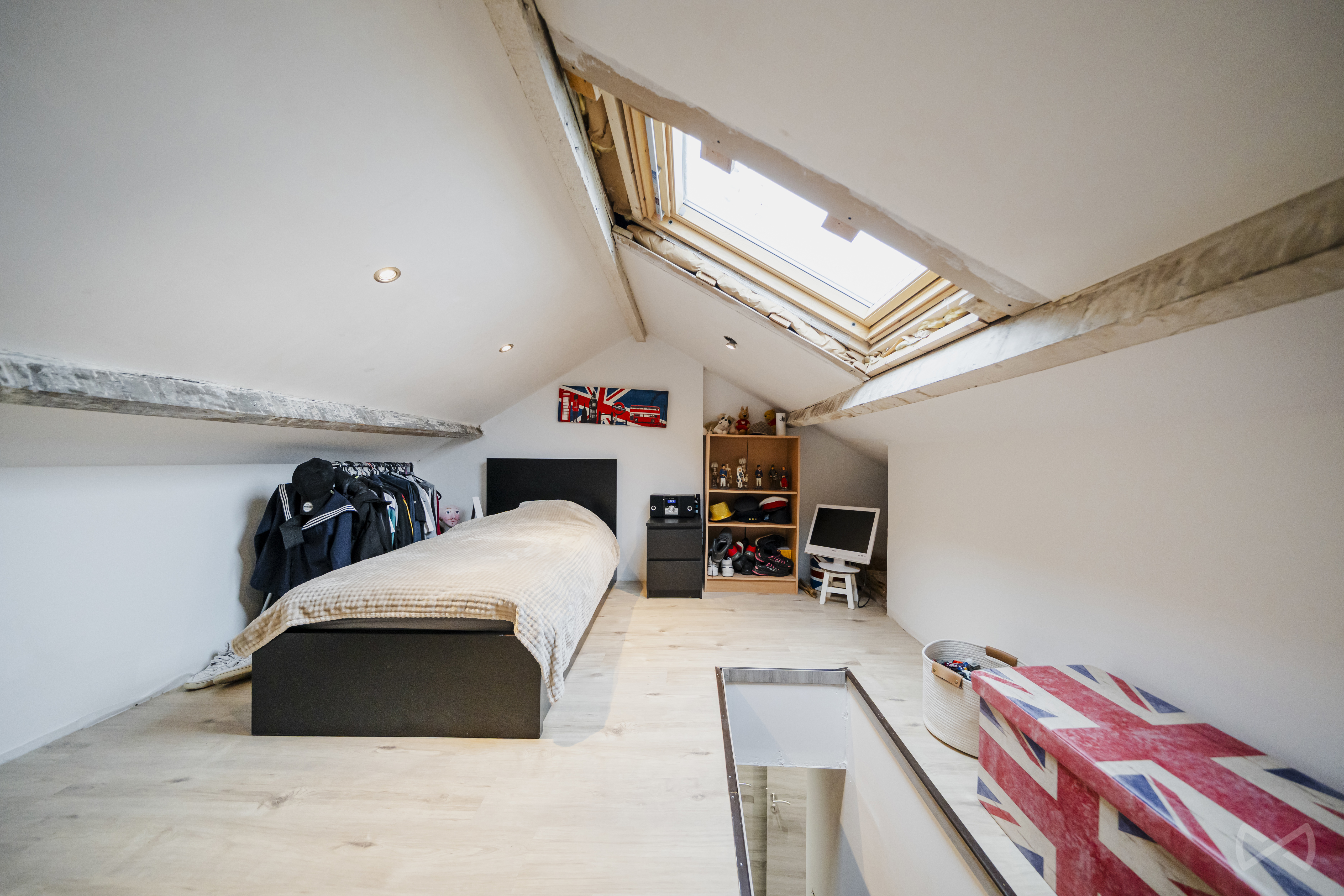 Picture 1 of 4 for House with three bedrooms in Roux