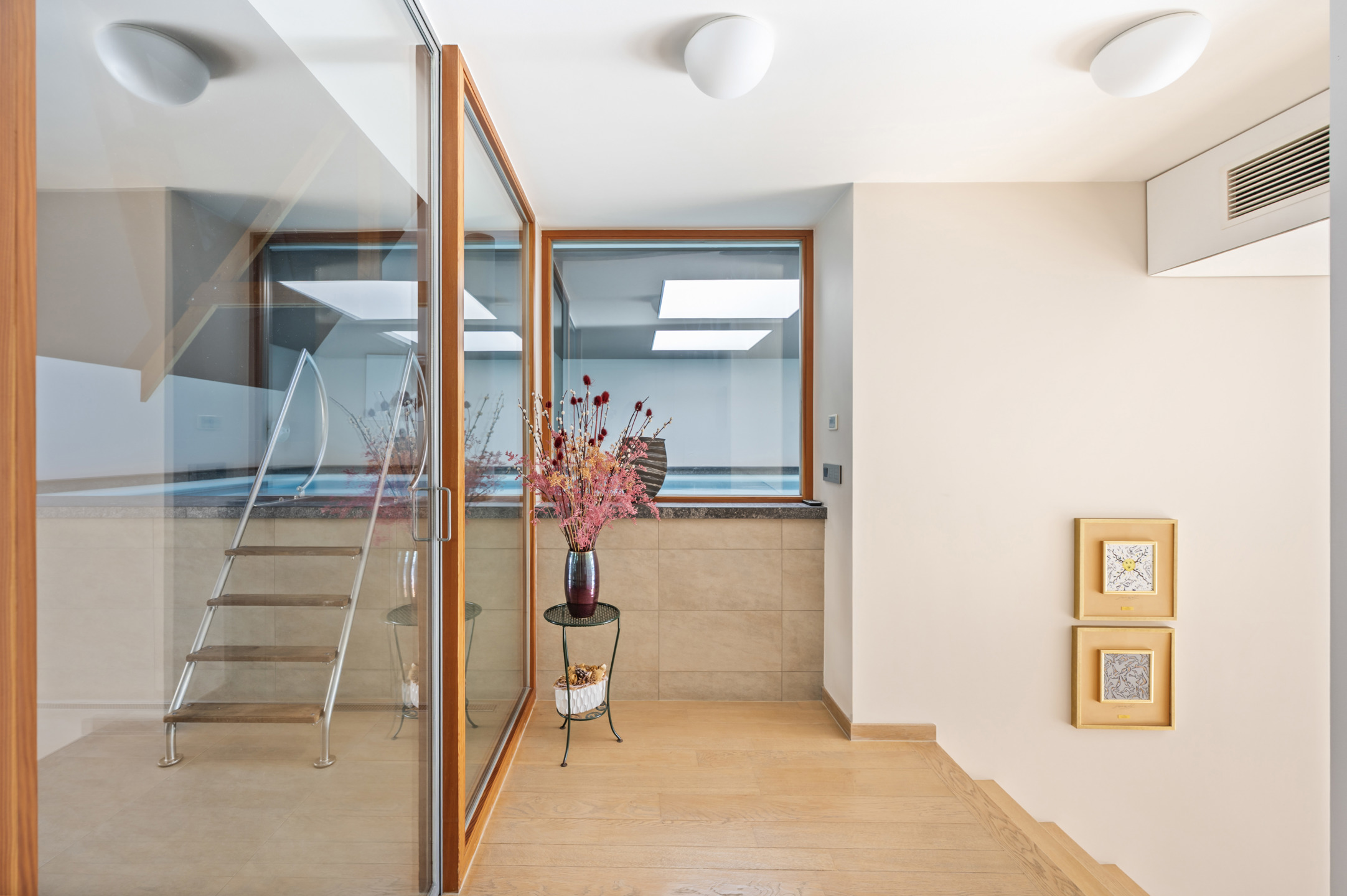 Picture 4 of 4 for Penthouse with three bedrooms in Zwijndrecht Burcht