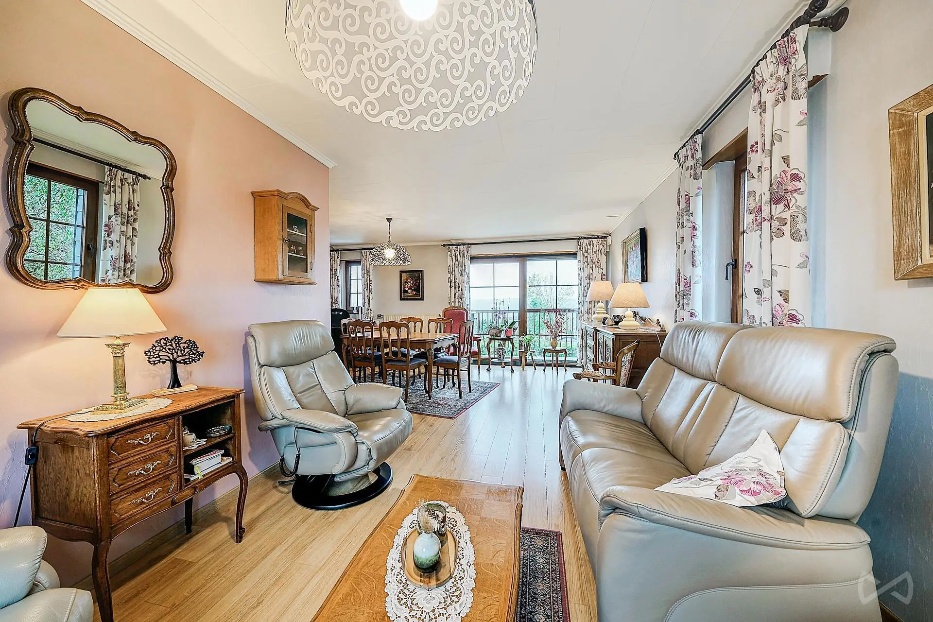 Foto 3 van 4 van Huis met drie slaapkamers in Lambermont