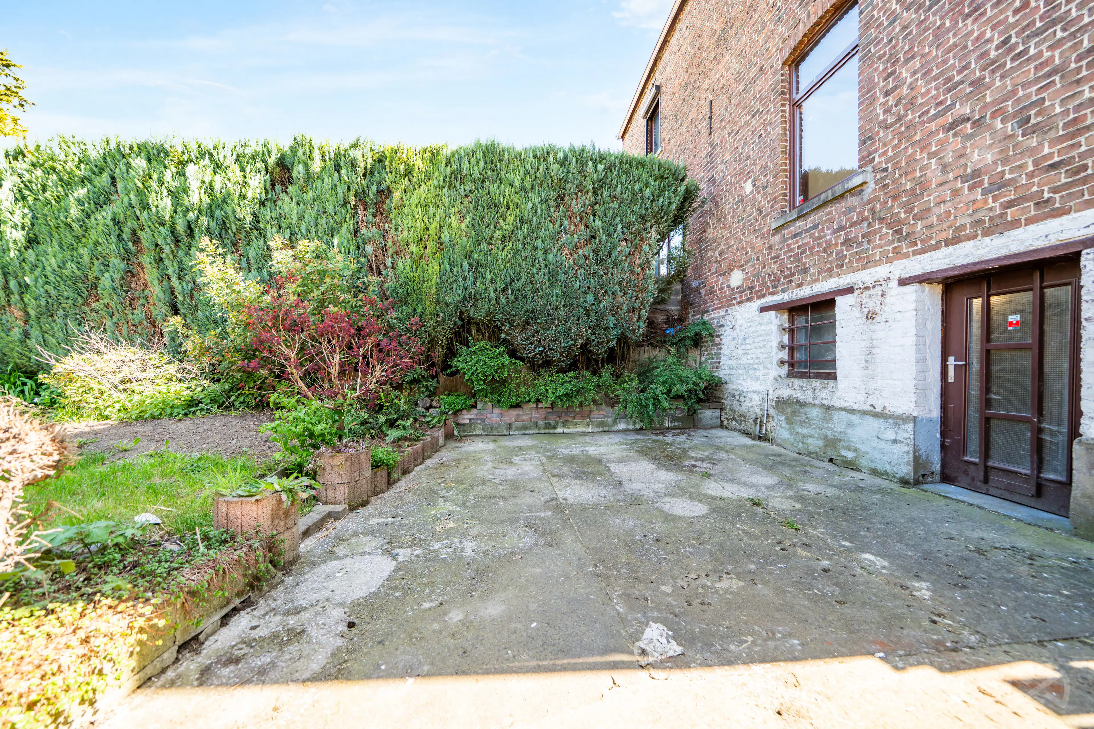 Photo 2 sur 4 pour Maison de trois chambres à Courcelles