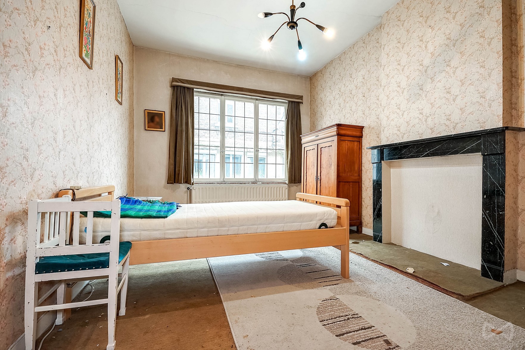 Picture 2 of 4 for House with five bedrooms in Marcinelle