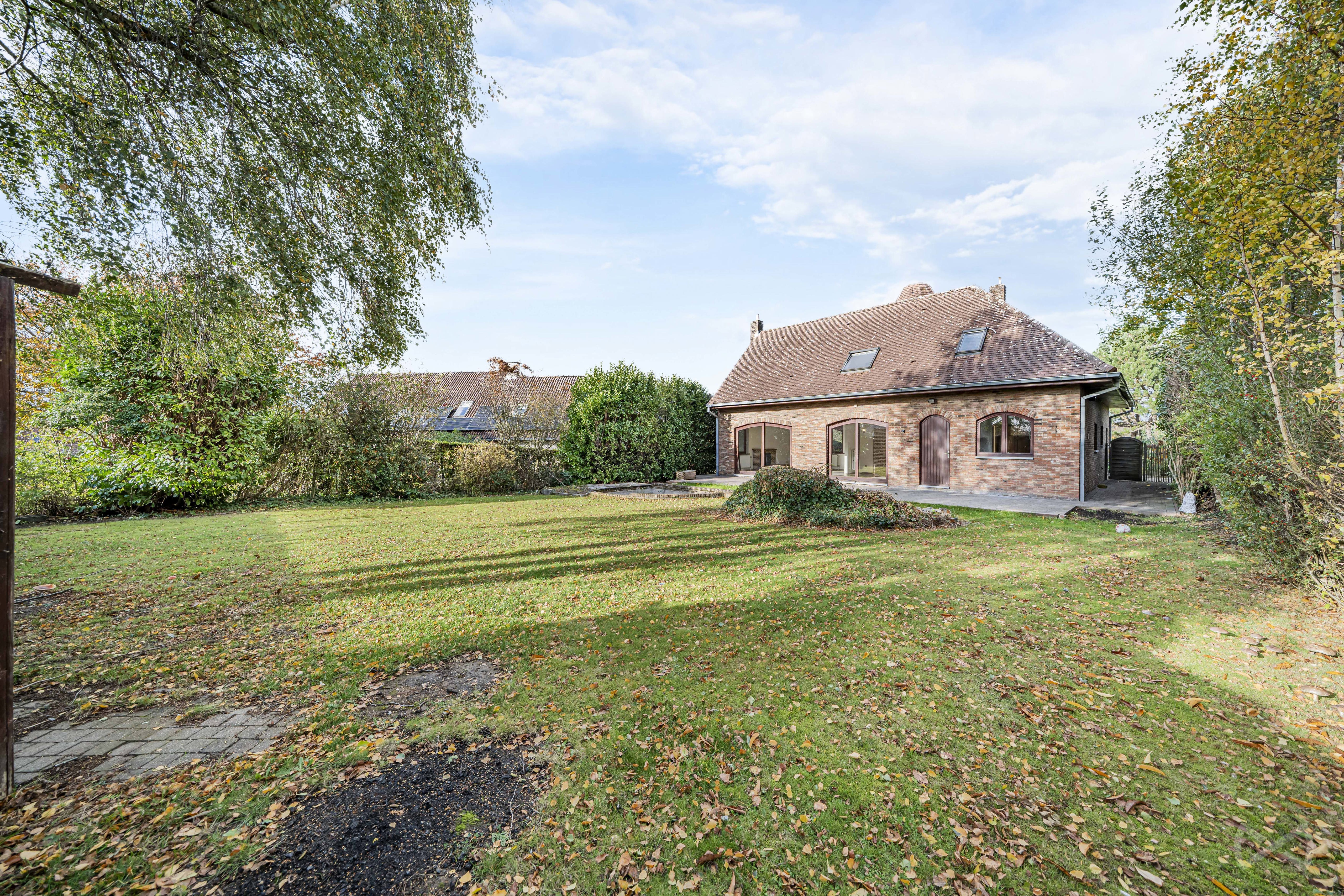 Picture 1 of 4 for House with four bedrooms in Huldenberg
