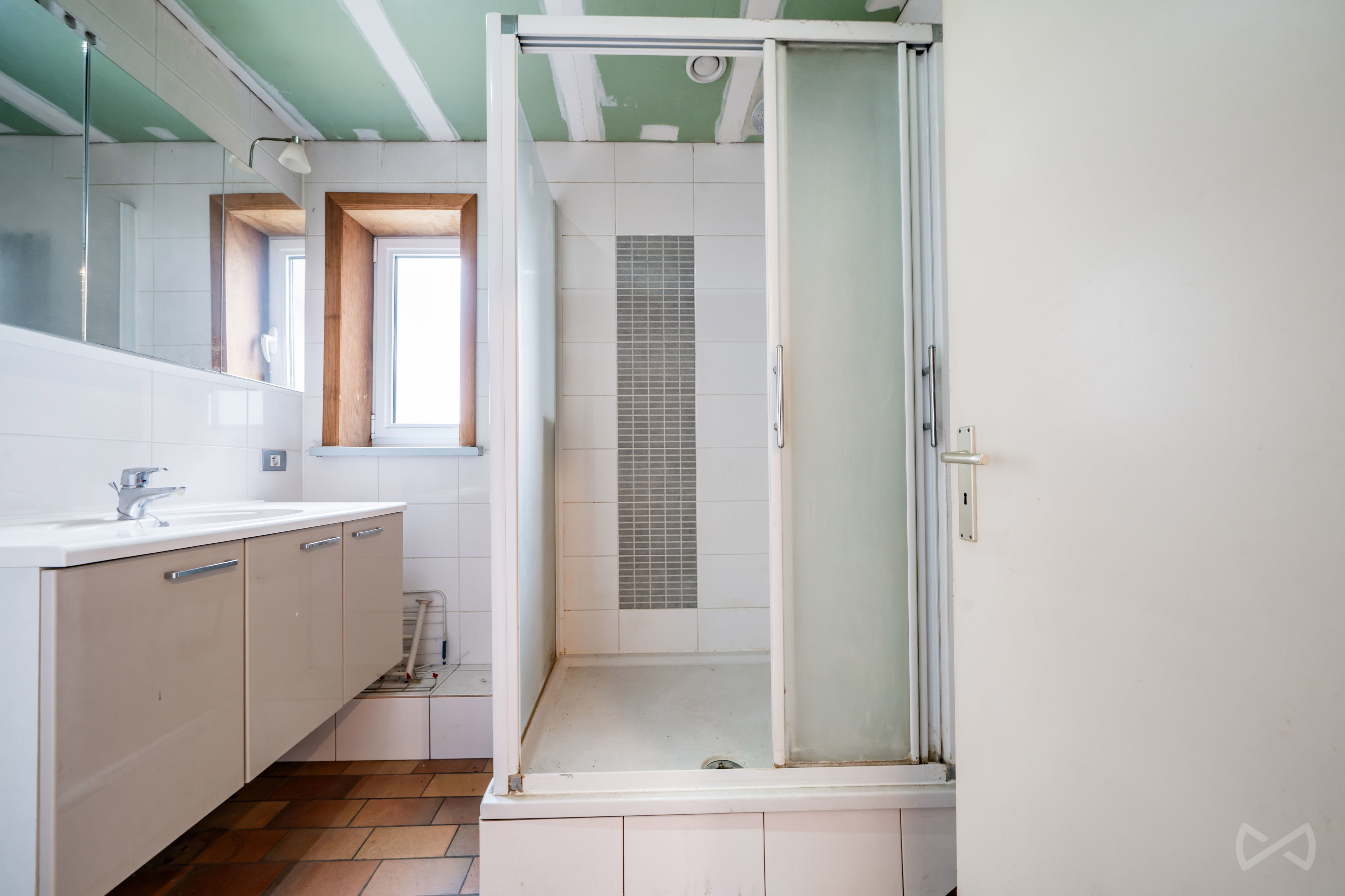 Picture 4 of 4 for Multi-purpose building with three bedrooms in Basècles