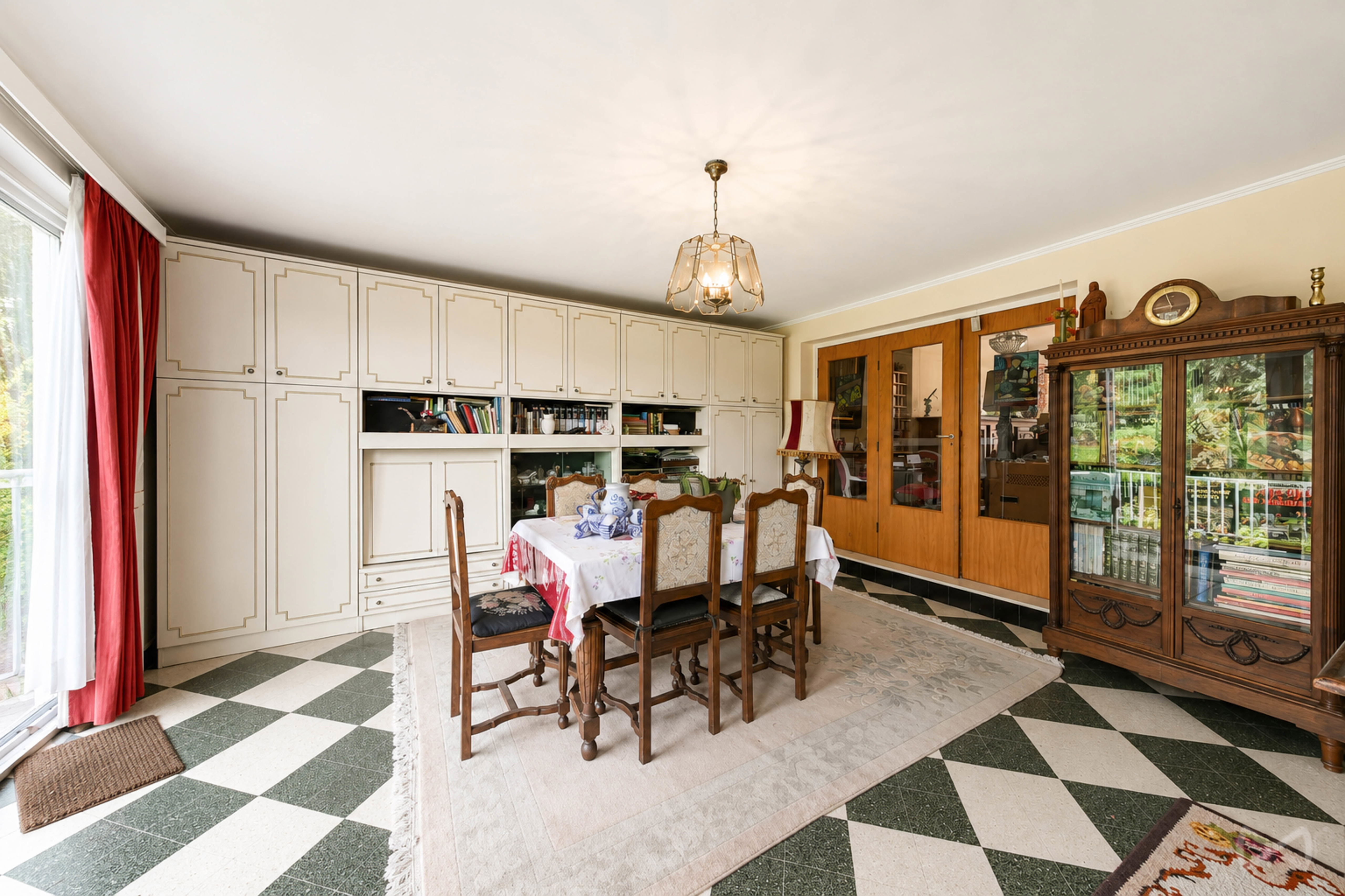 Picture 1 of 4 for House with eight bedrooms in Heverlee