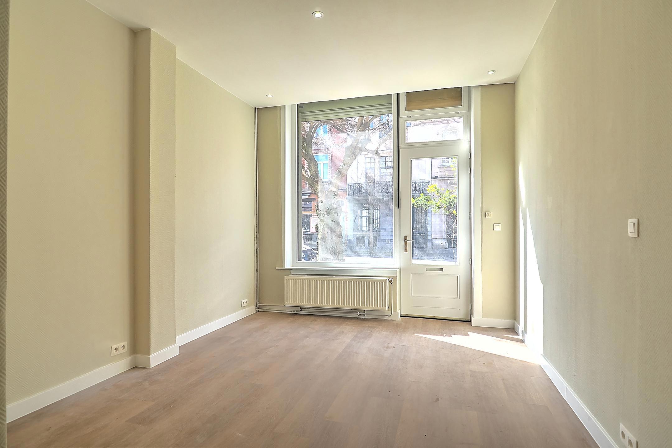 Picture 3 of 3 for House in Schaerbeek