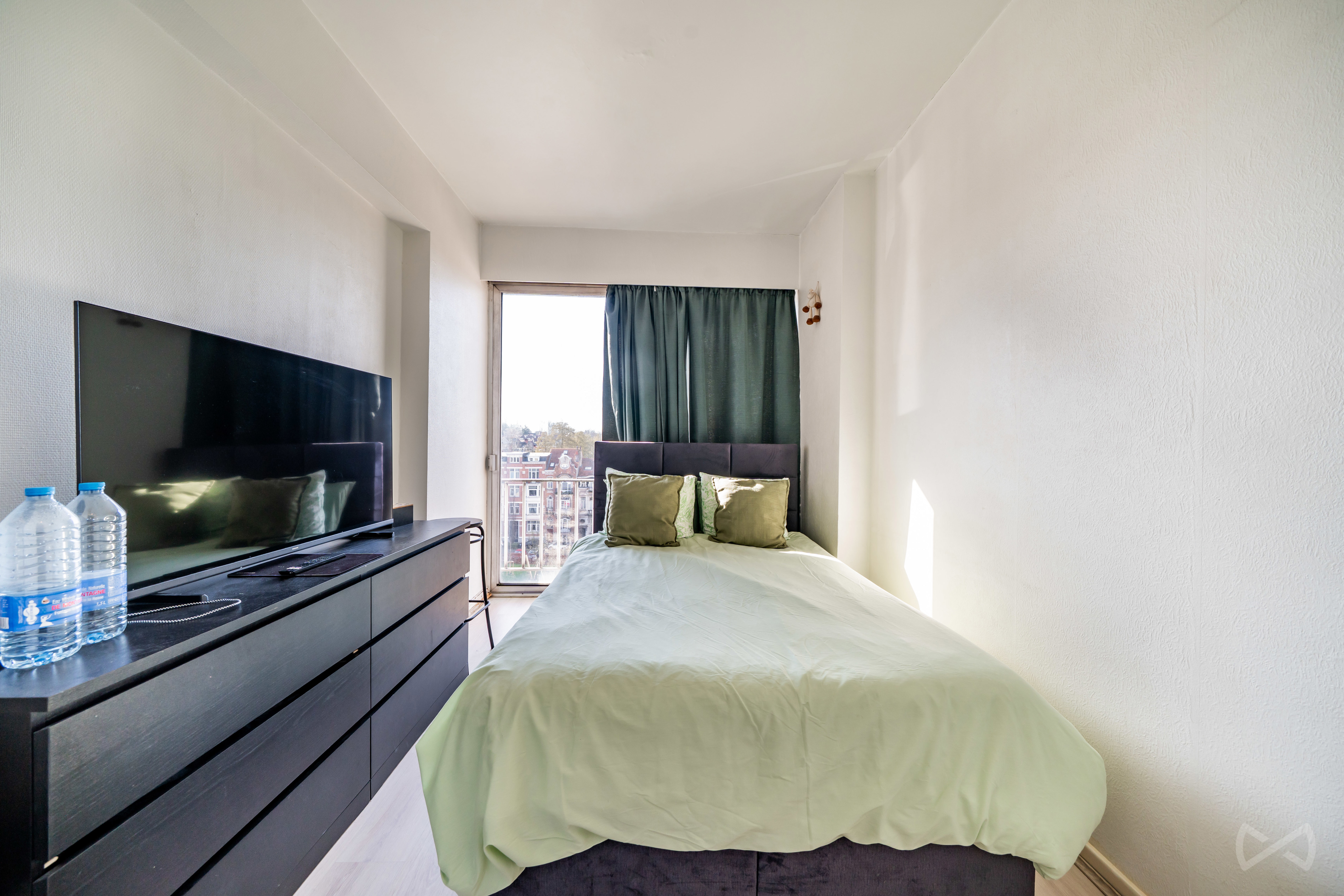 Picture 1 of 4 for Flat with three bedrooms in Uccle