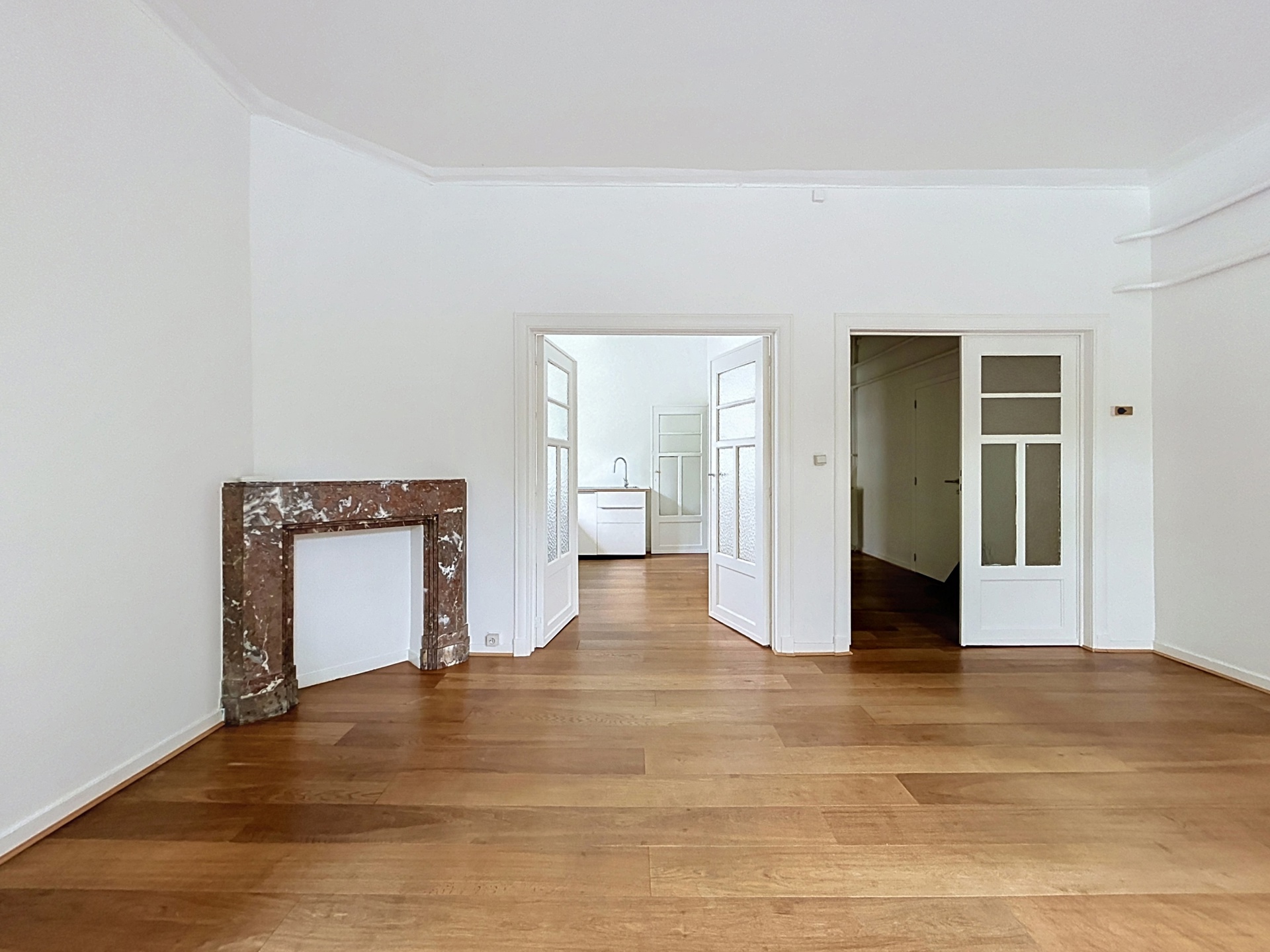 Picture 1 of 4 for Flat with two bedrooms in Anderlecht