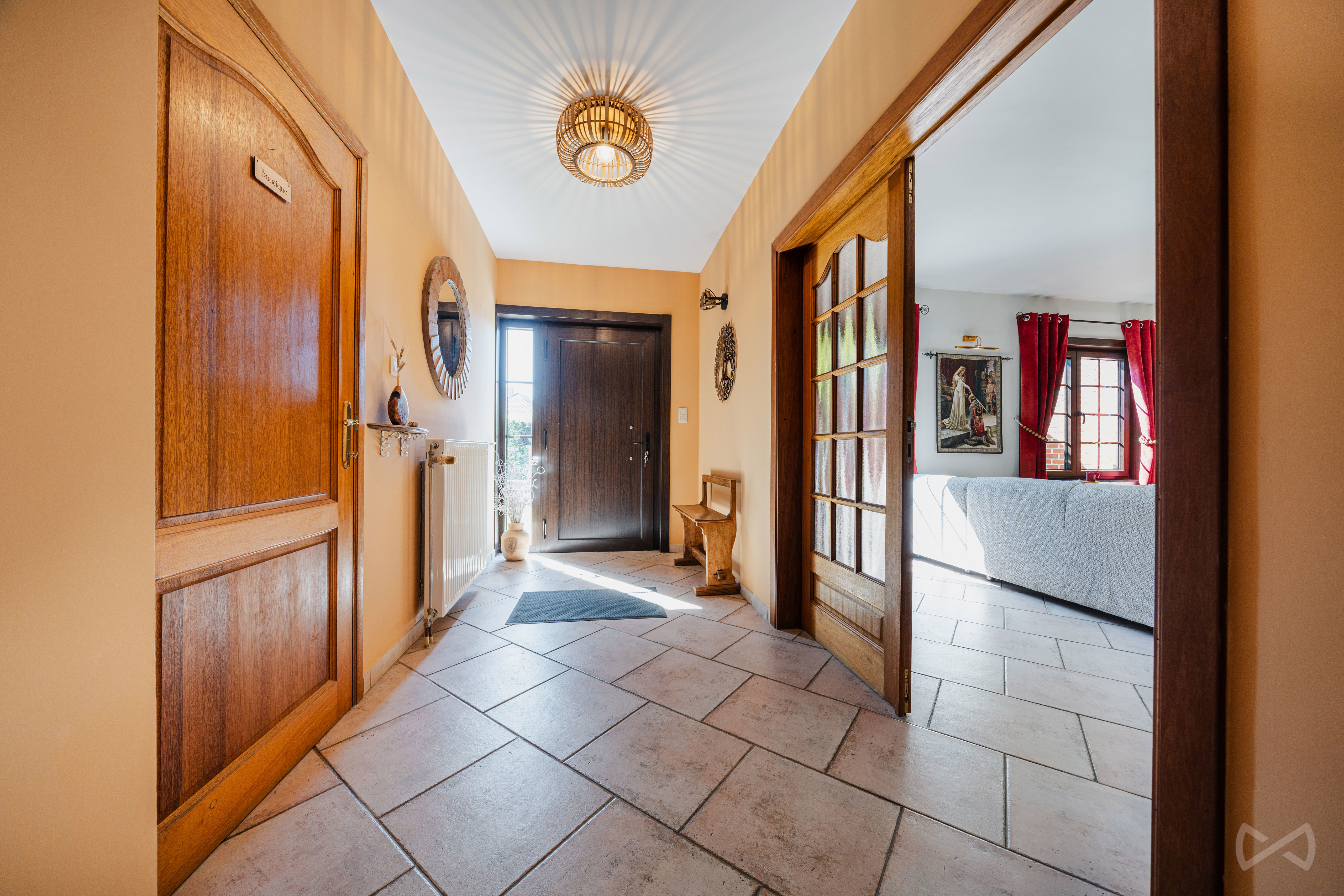 Picture 1 of 4 for Villa with five bedrooms in Braine-le-Comte