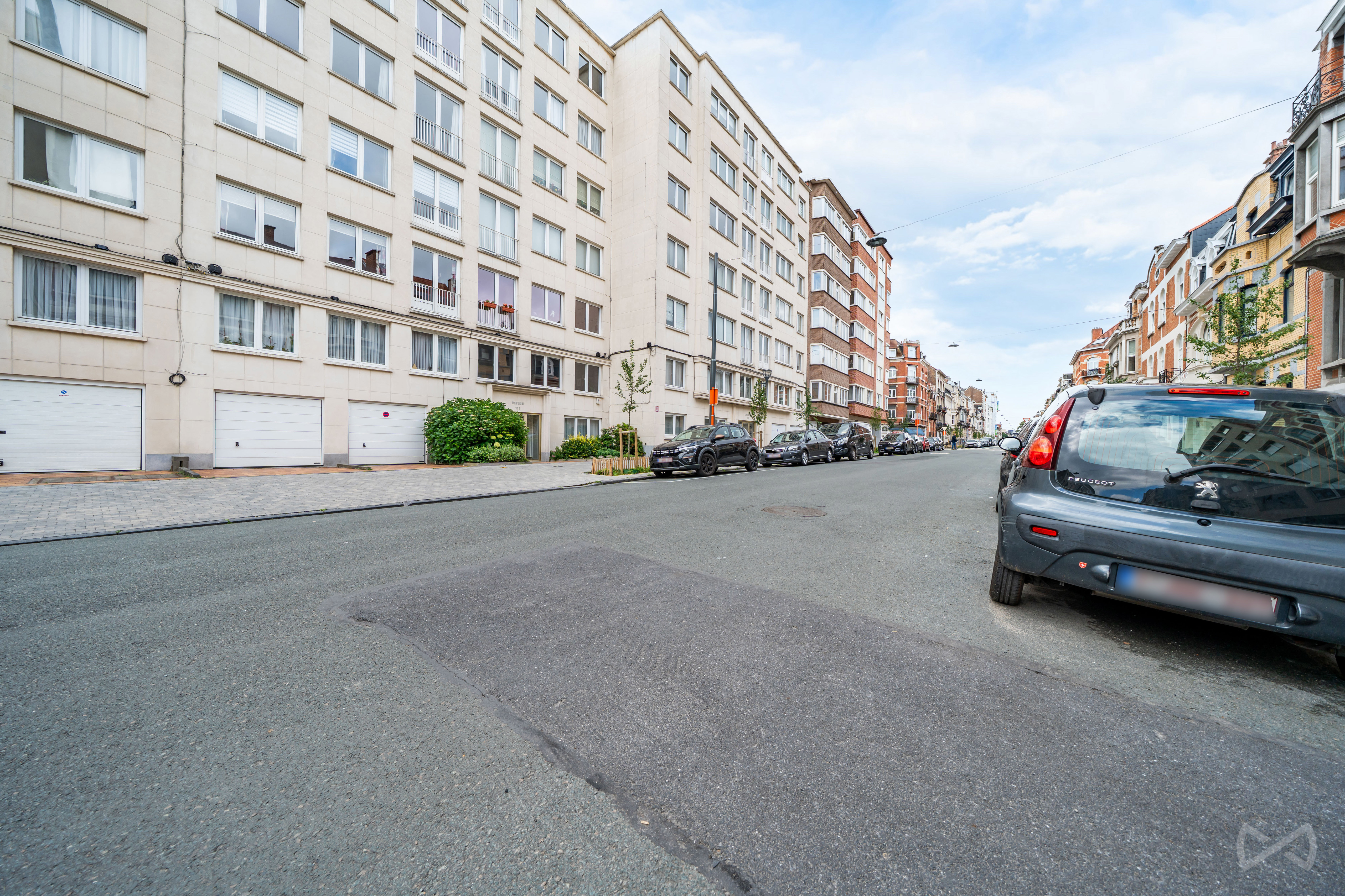Picture 1 of 4 for Flat with two bedrooms in Schaerbeek