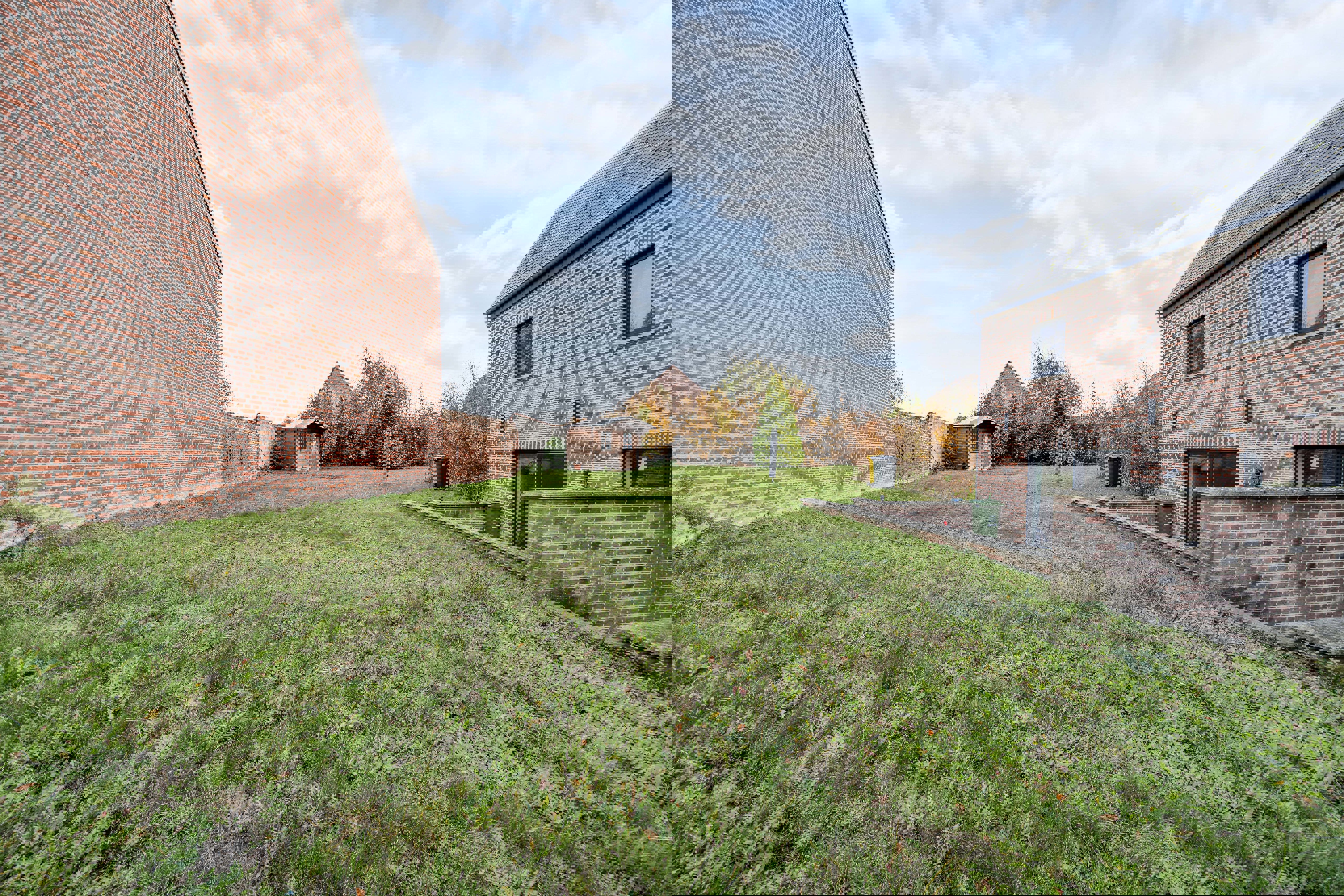 Picture 4 of 4 for House with six bedrooms in Avin