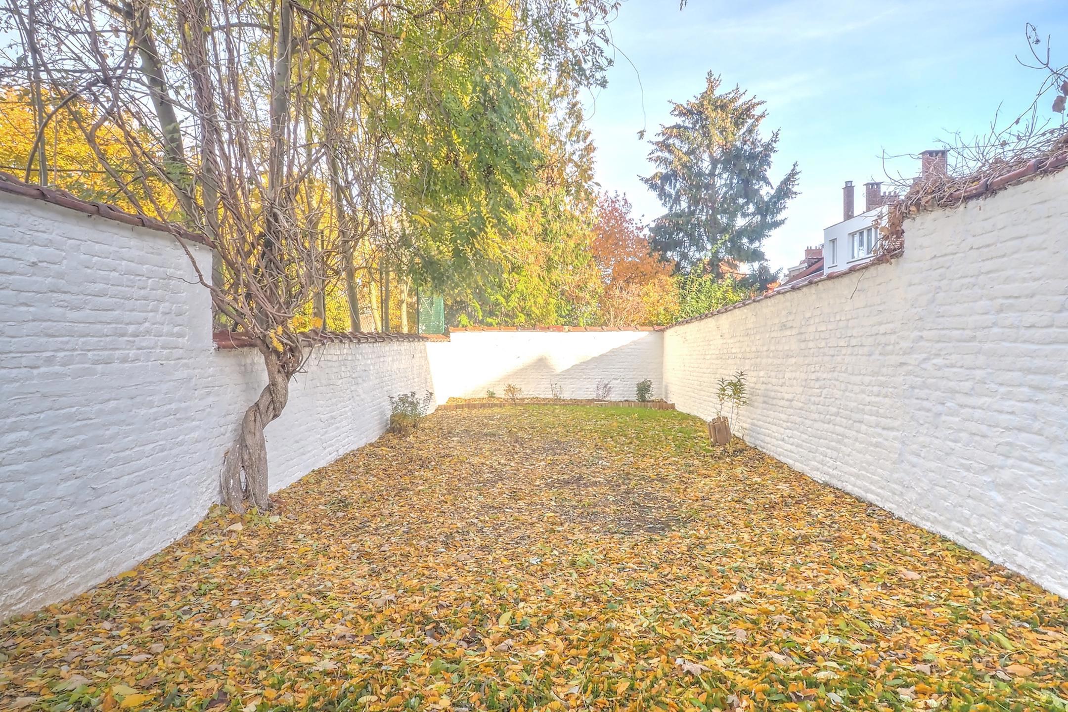 Picture 2 of 2 for Duplex with three bedrooms in Woluwe-Saint-Lambert