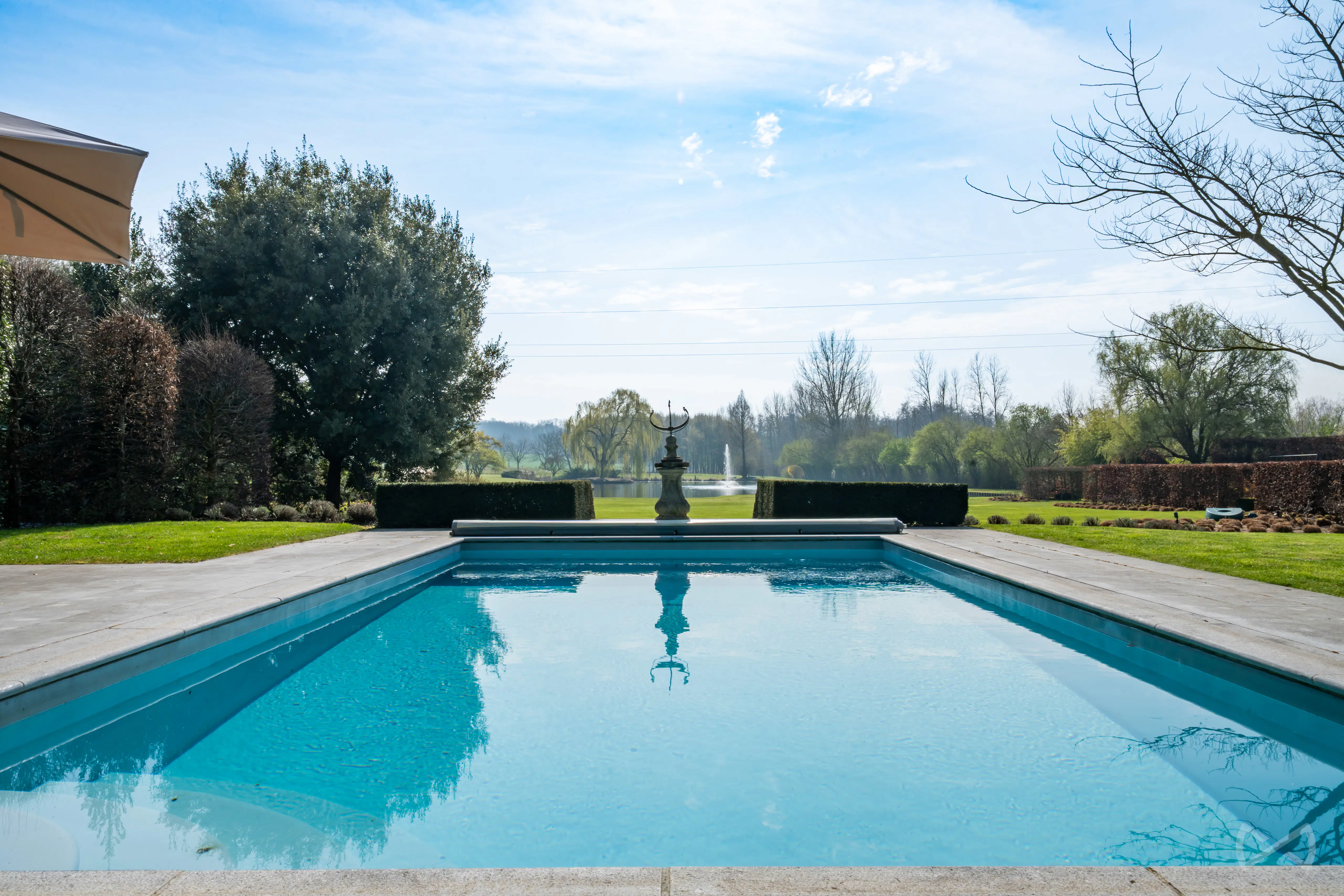 Picture 2 of 4 for Villa with six bedrooms in Jodoigne