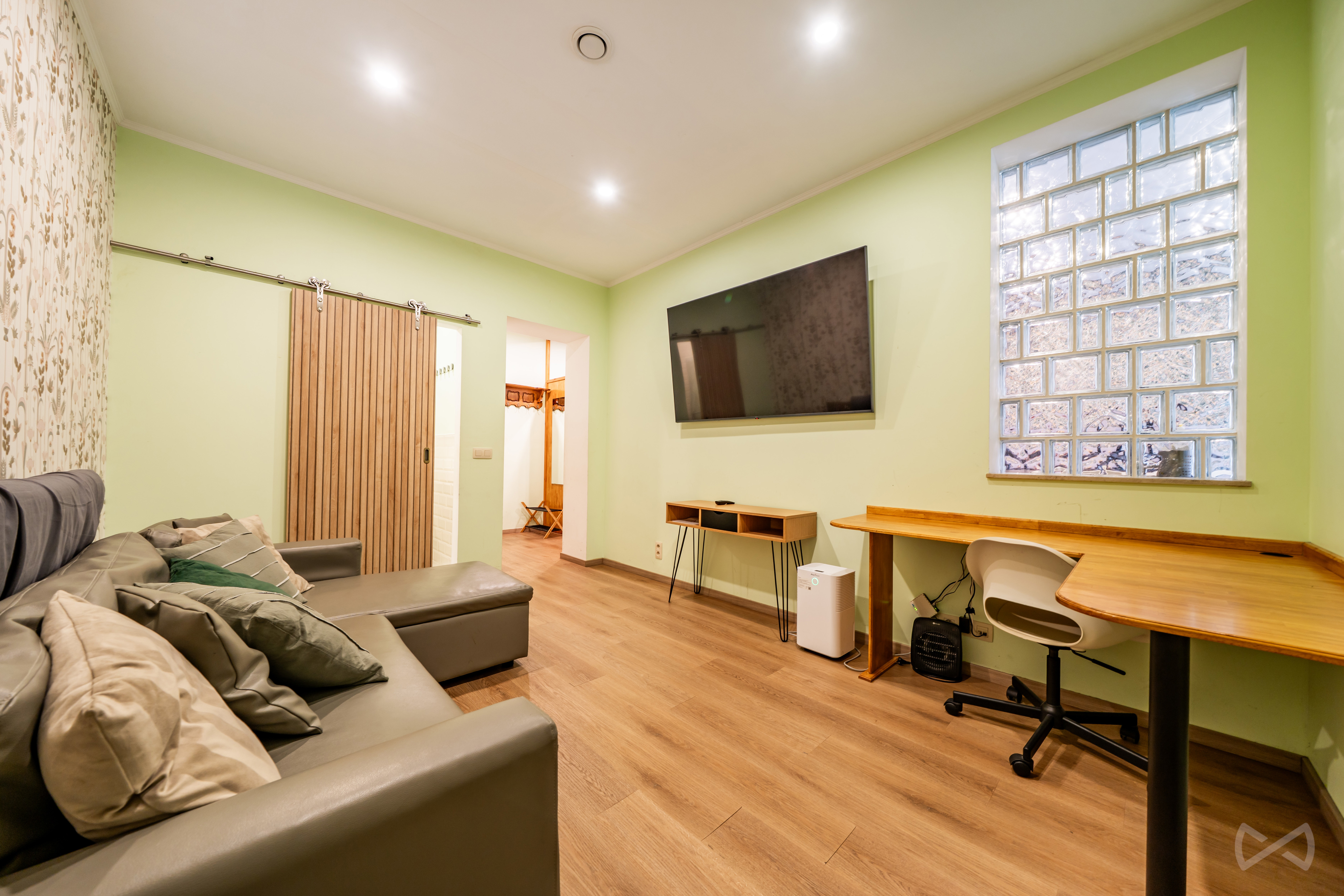 Picture 1 of 4 for Flat with two bedrooms in Molenbeek-saint-jean