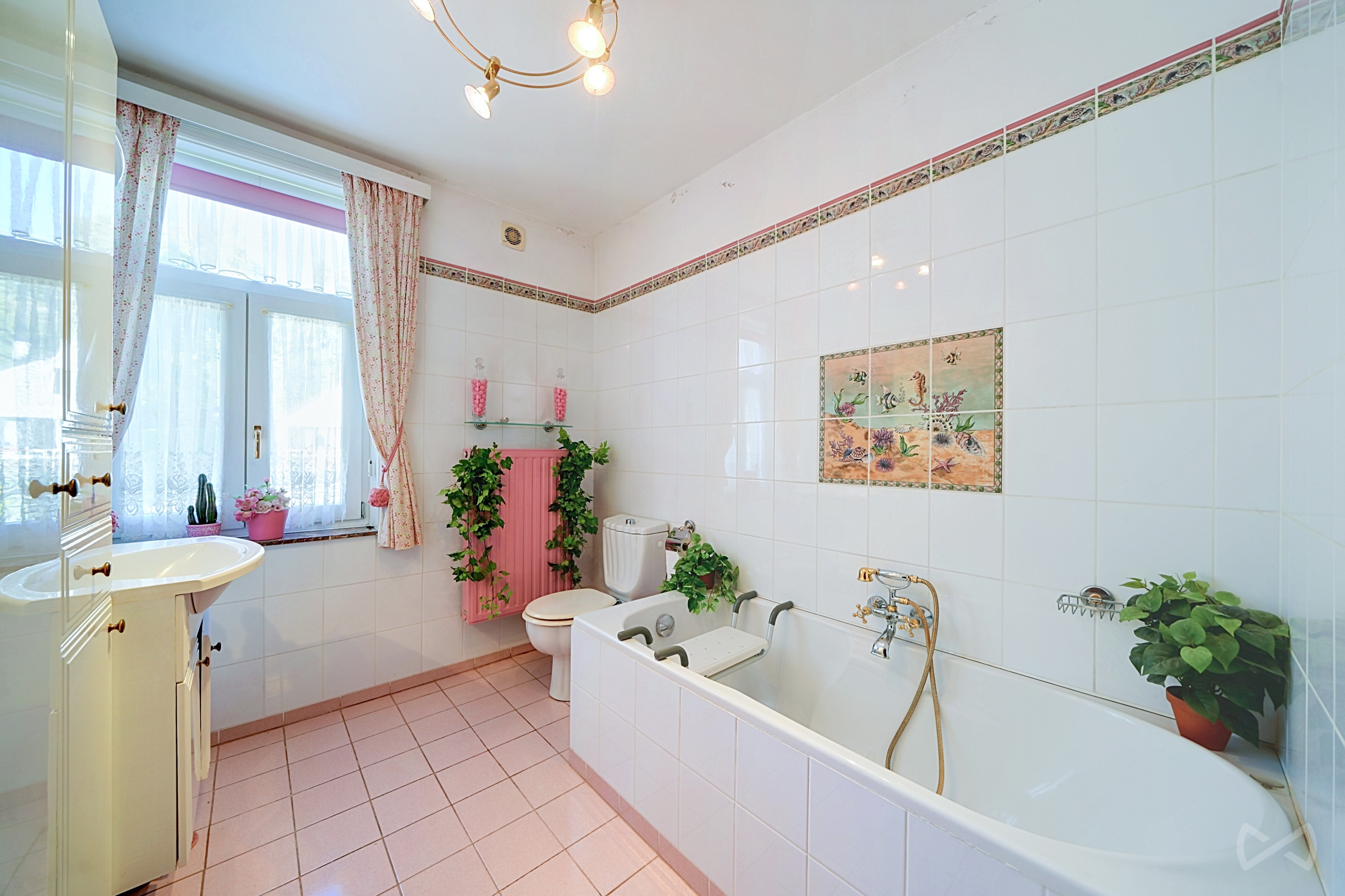 Picture 1 of 4 for Villa with three bedrooms in Waterloo