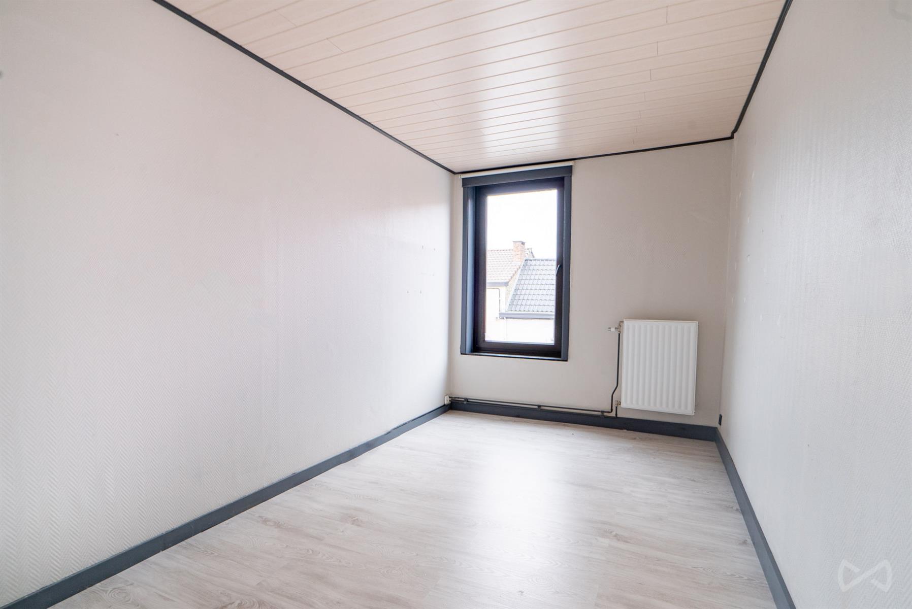 Picture 1 of 4 for House with three bedrooms in Jumet