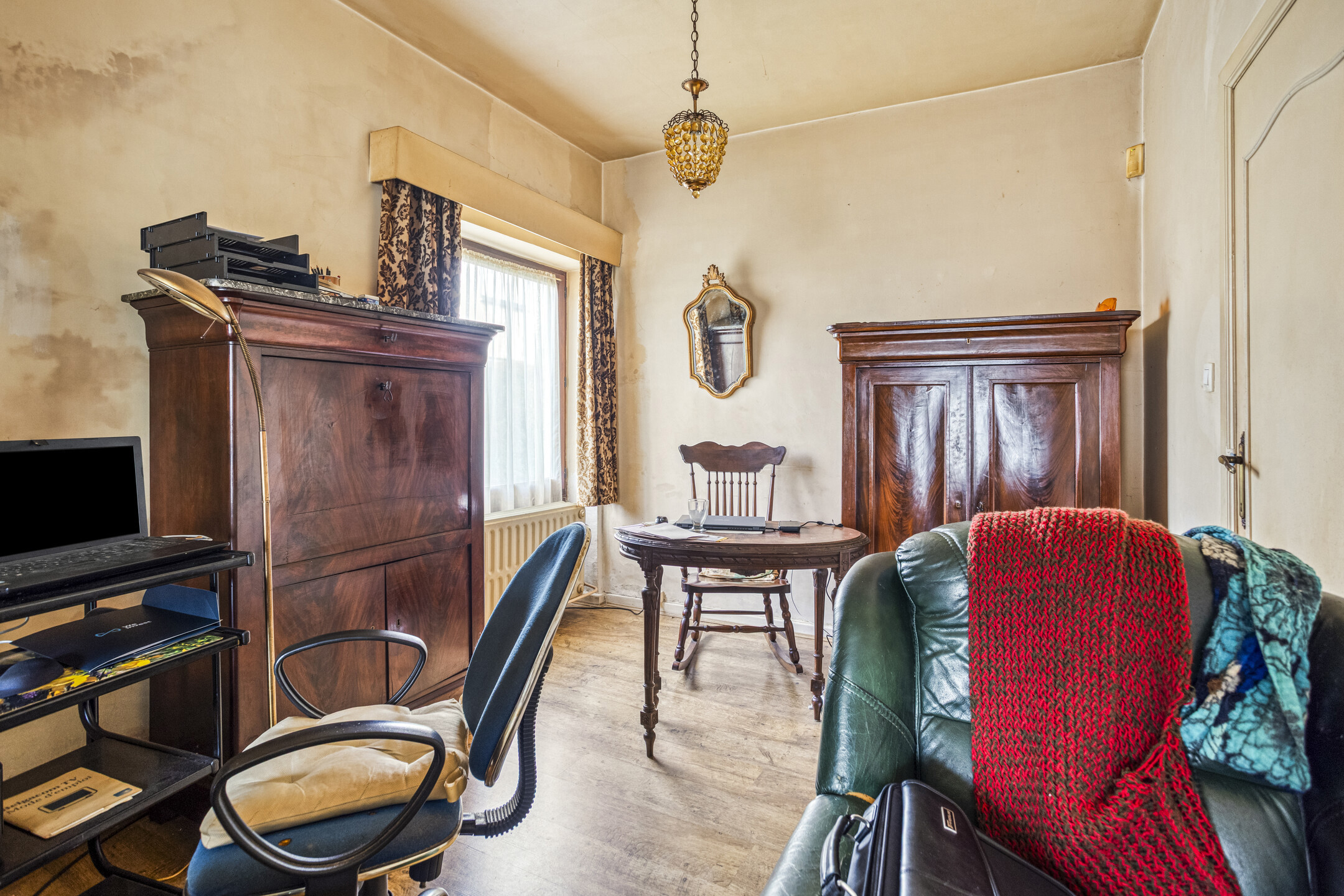 Foto 4 van 4 van Huis met vijf slaapkamers in Dilbeek