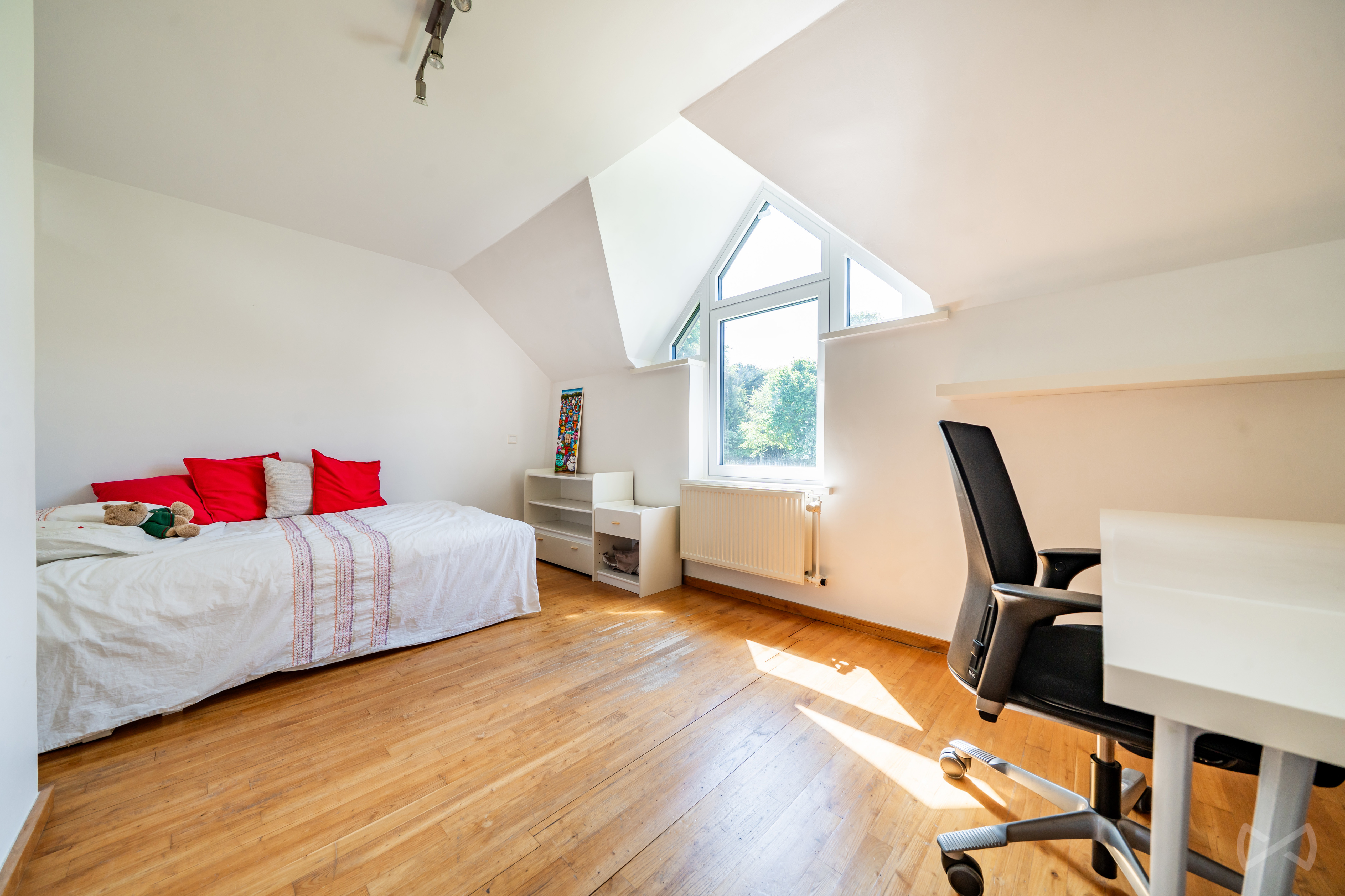 Photo 1 sur 4 pour Maison de cinq chambres à Céroux-mousty