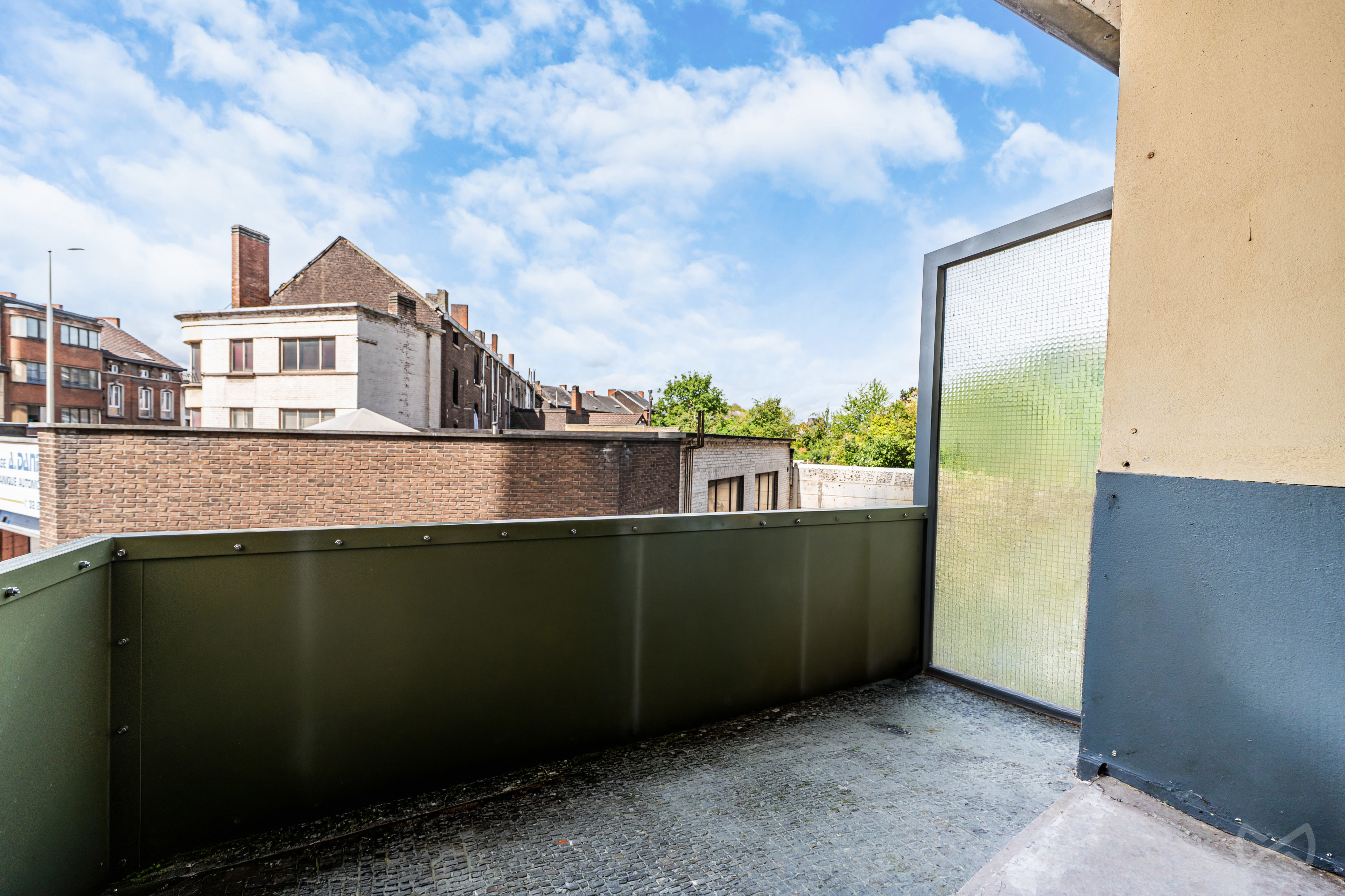Picture 1 of 4 for Flat with two bedrooms in Charleroi