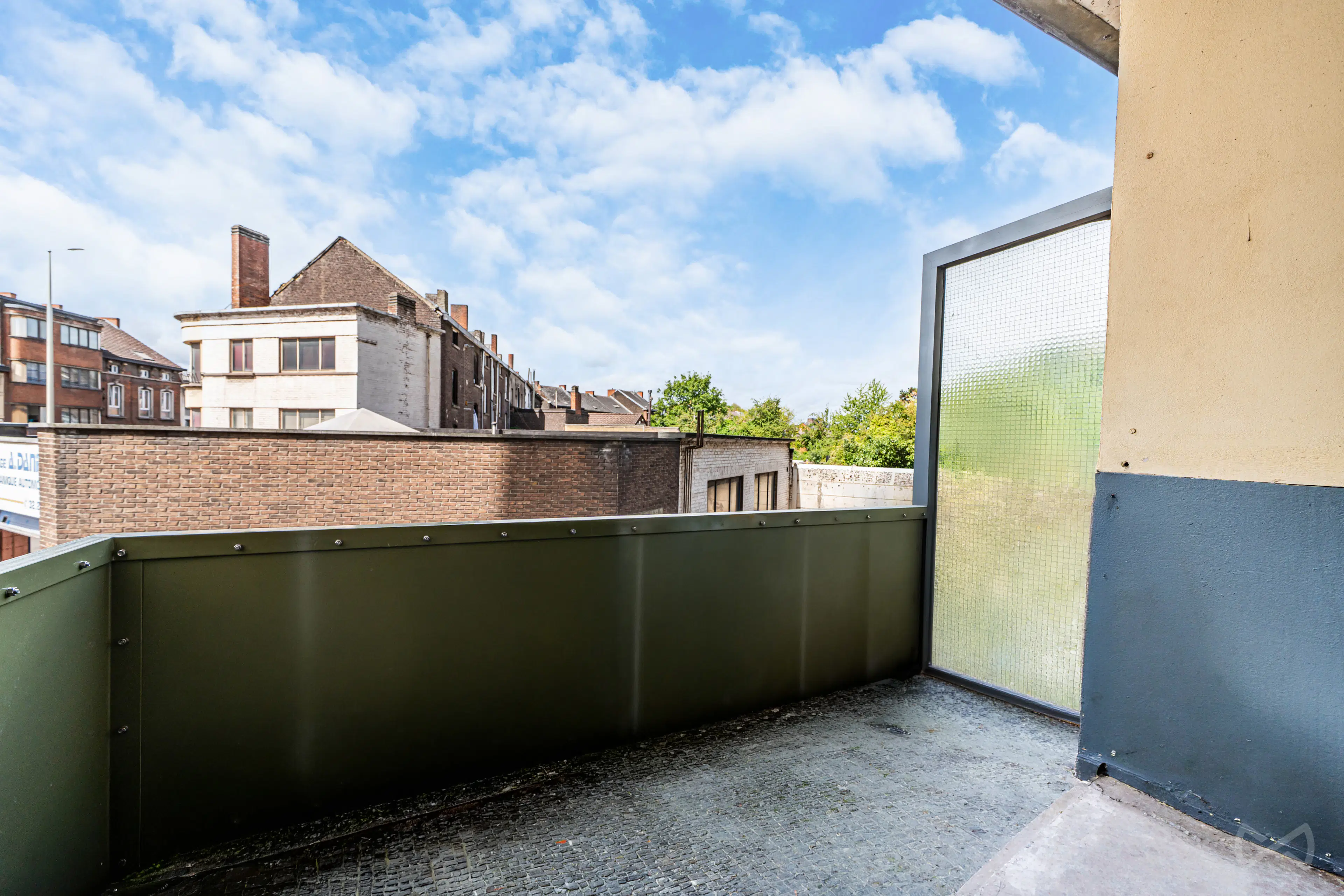 Picture 1 of 4 for Flat with two bedrooms in Charleroi