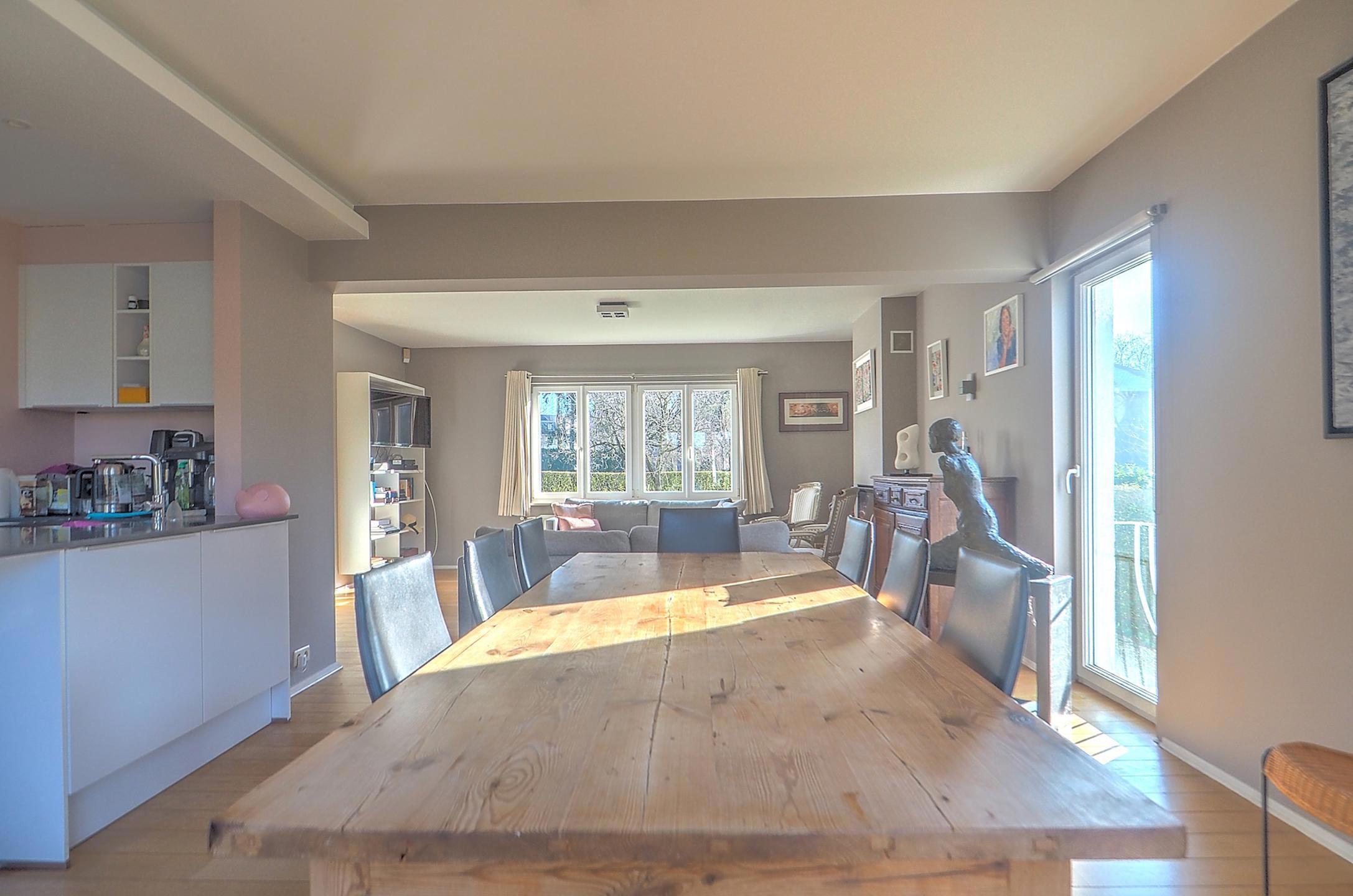 Picture 2 of 4 for House with four bedrooms in Waterloo