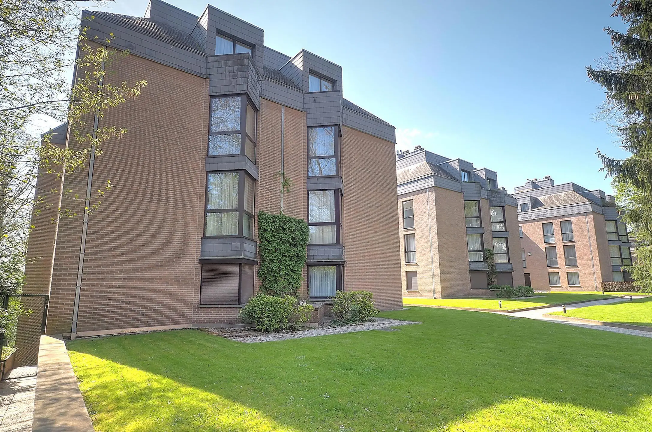 Picture 1 of 4 for Flat in Uccle